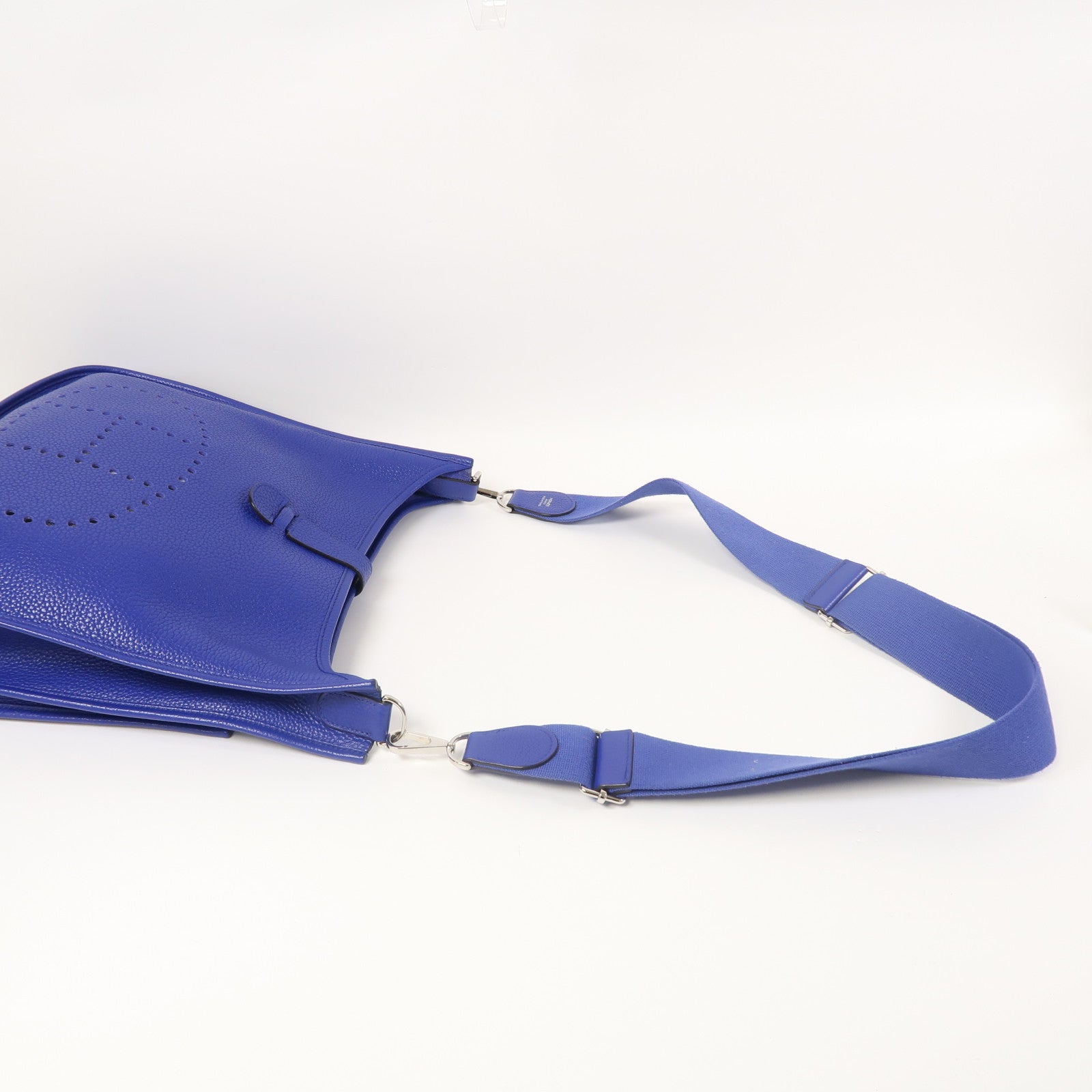 HERMES Clemence皮革Evelyne GM銀扣肩背袋皇家藍色