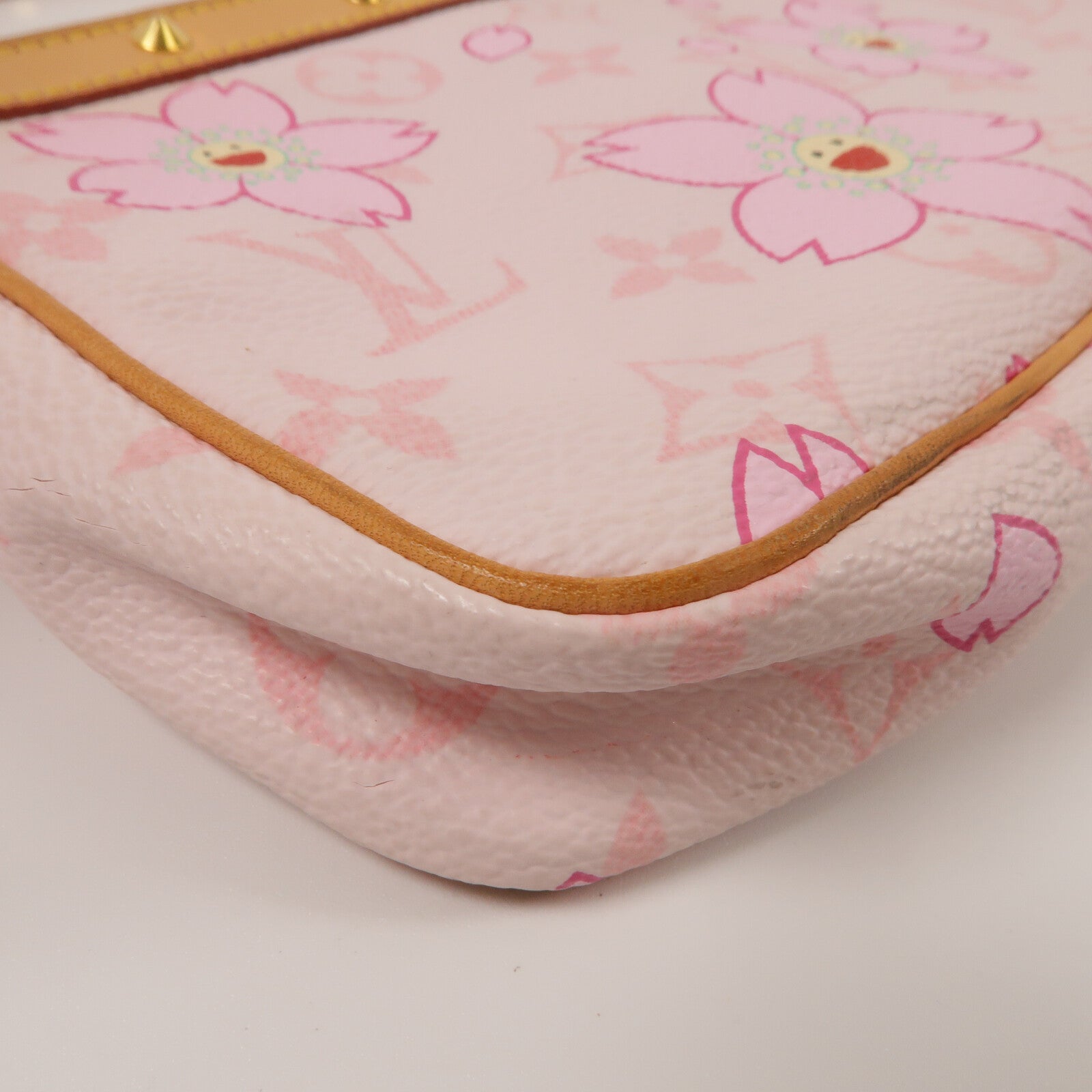 LOUIS VUITTON Monogram/Vachetta Cherry Blossom Pochette Accessoires
