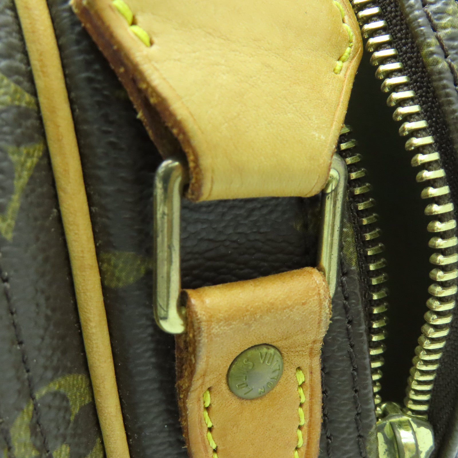 LOUIS VUITTON Monogram Reporter金扣肩背袋啡色