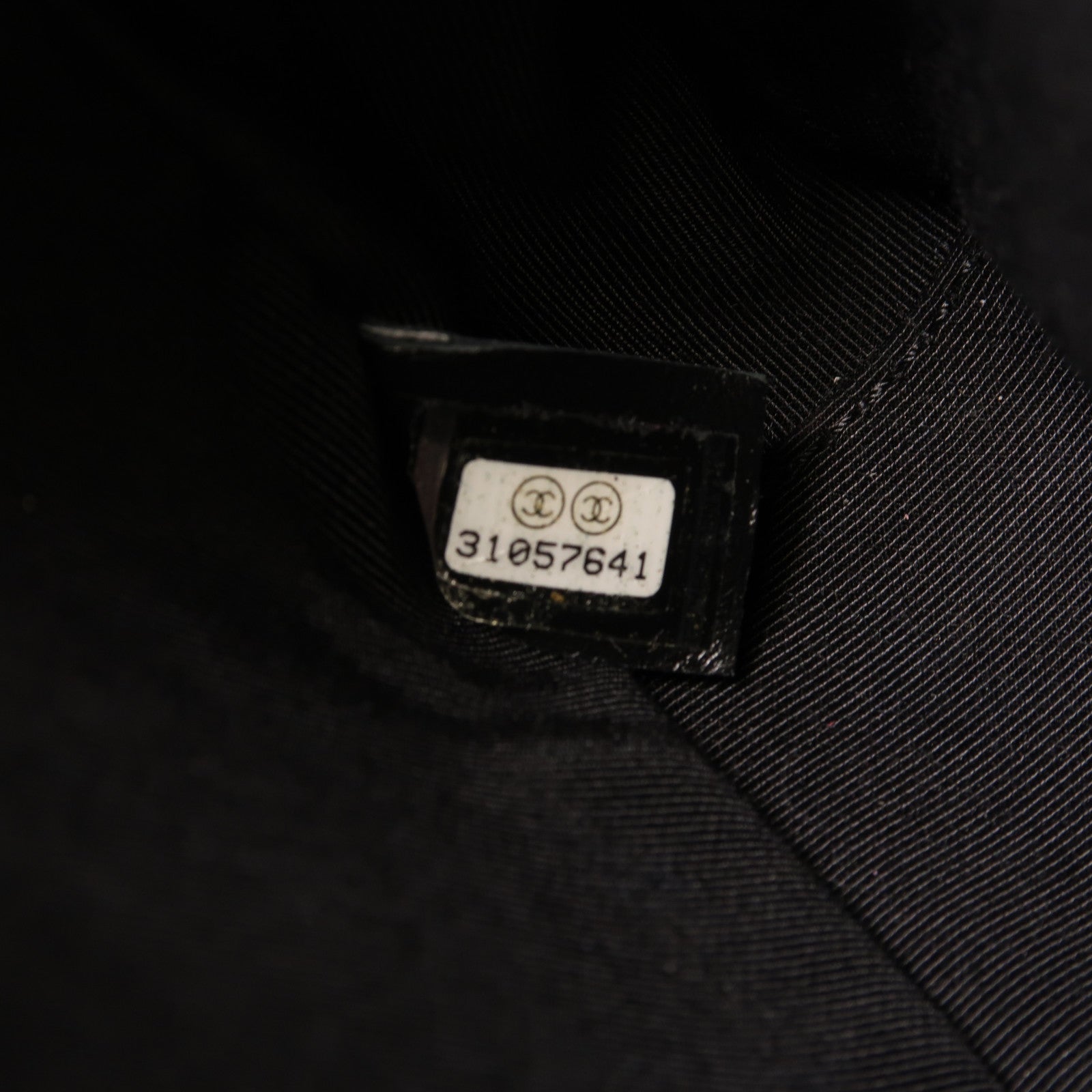 CHANEL 牛皮皮革Matelasse Small Flap Chain鏈帶肩背袋白色