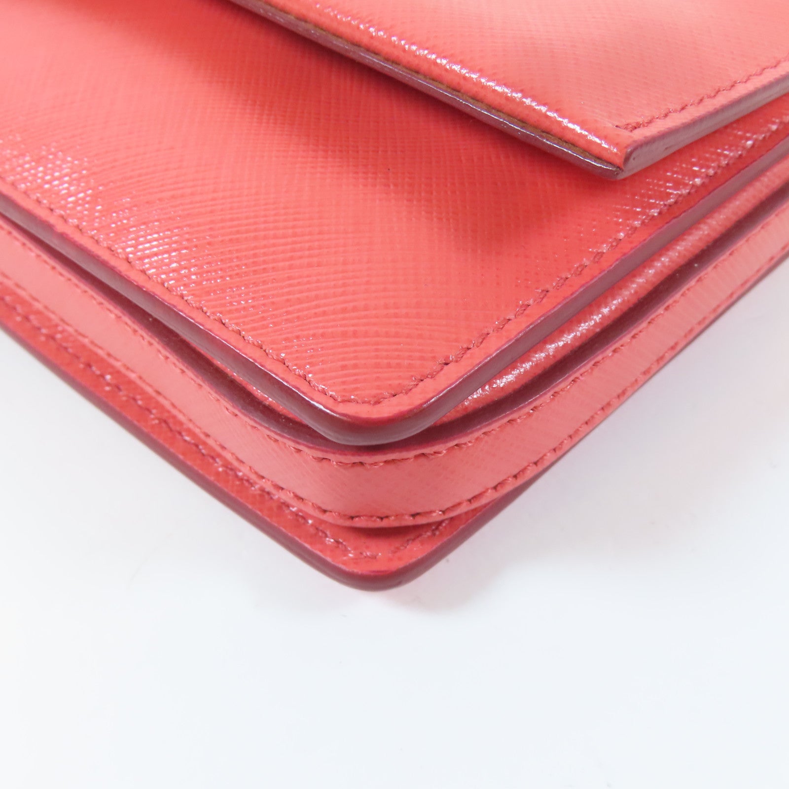 Salvatore Ferragamo 牛皮皮革Clutch Bag金扣手拿包橙色