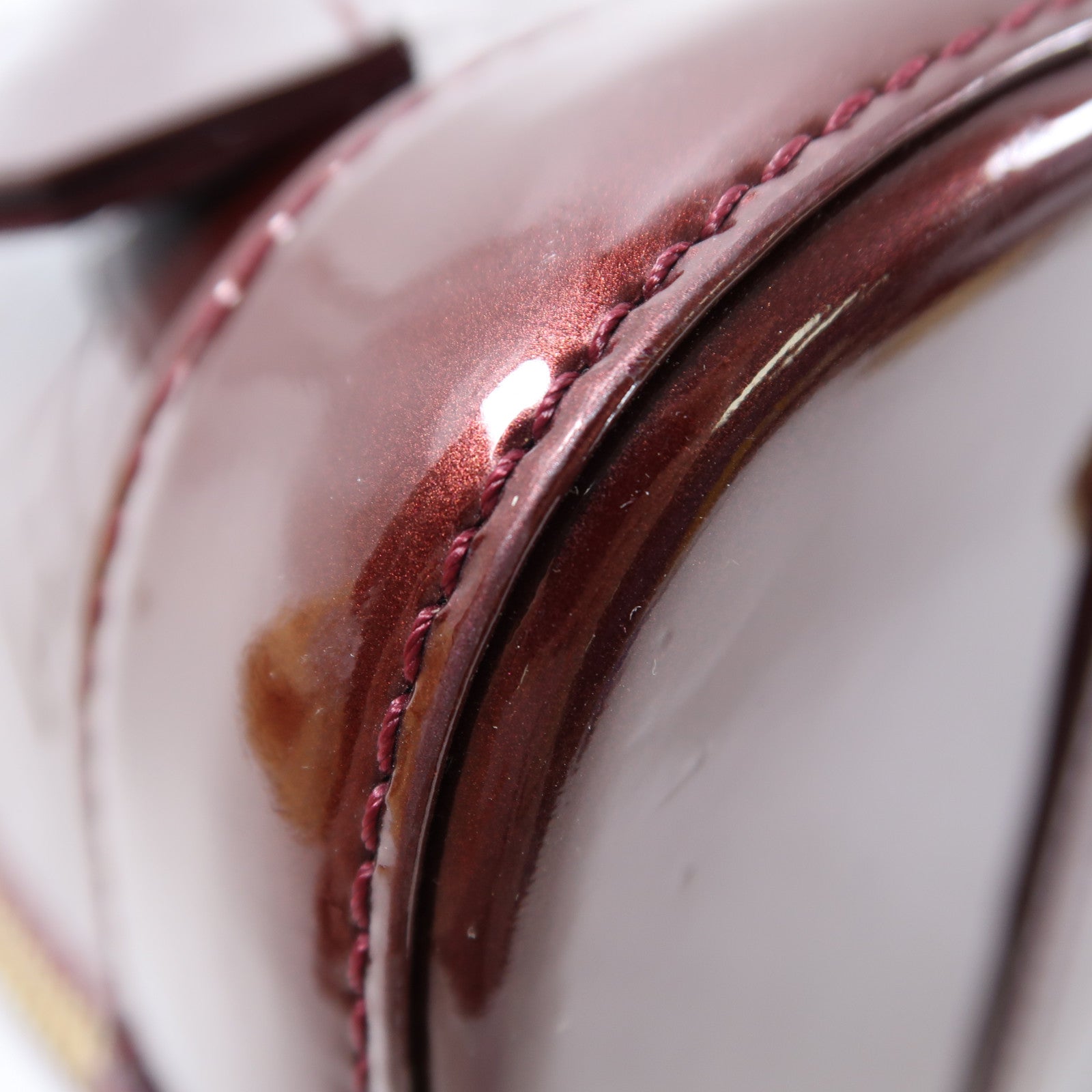 LOUIS VUITTON Vernis Alma金扣手挽袋紅色