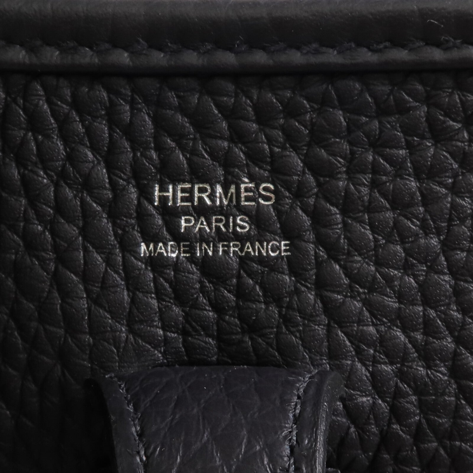 HERMES Clemence皮革Evelyne 23銀扣肩背袋Caban