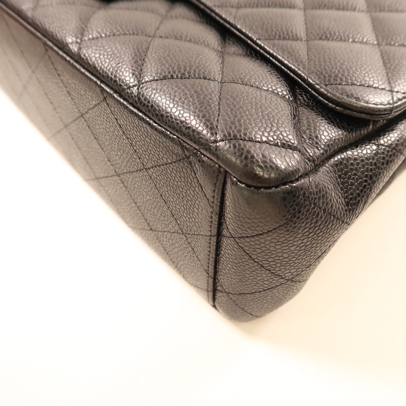 CHANEL 牛皮皮革Maxi Classic銀扣鏈帶肩背袋