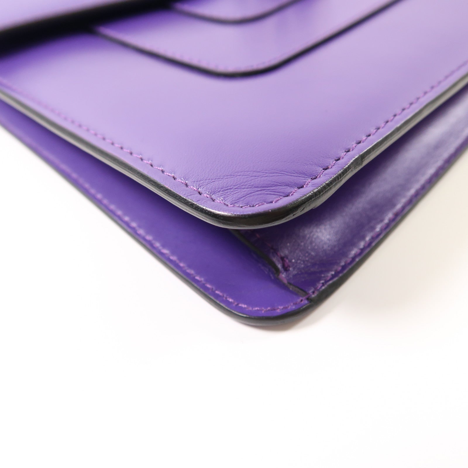 BVLGARI 牛皮皮革Serpenti Forever Shoulder Bag金扣鏈帶肩背