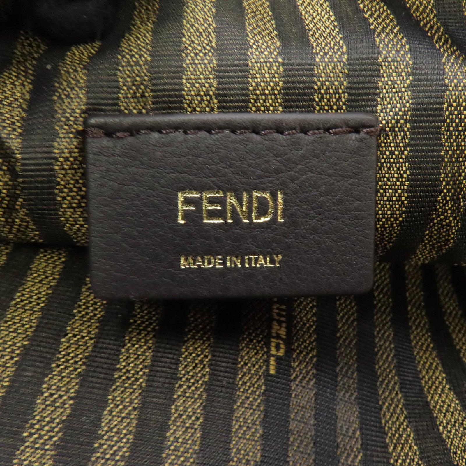 FENDI 帆布Clutch Bag金扣手拿包啡色