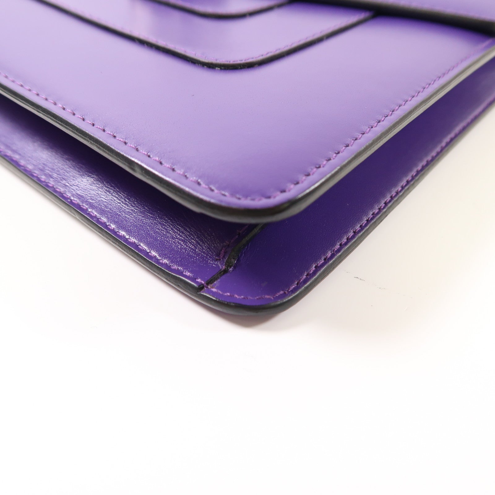 BVLGARI 牛皮皮革Serpenti Forever Shoulder Bag金扣鏈帶肩背