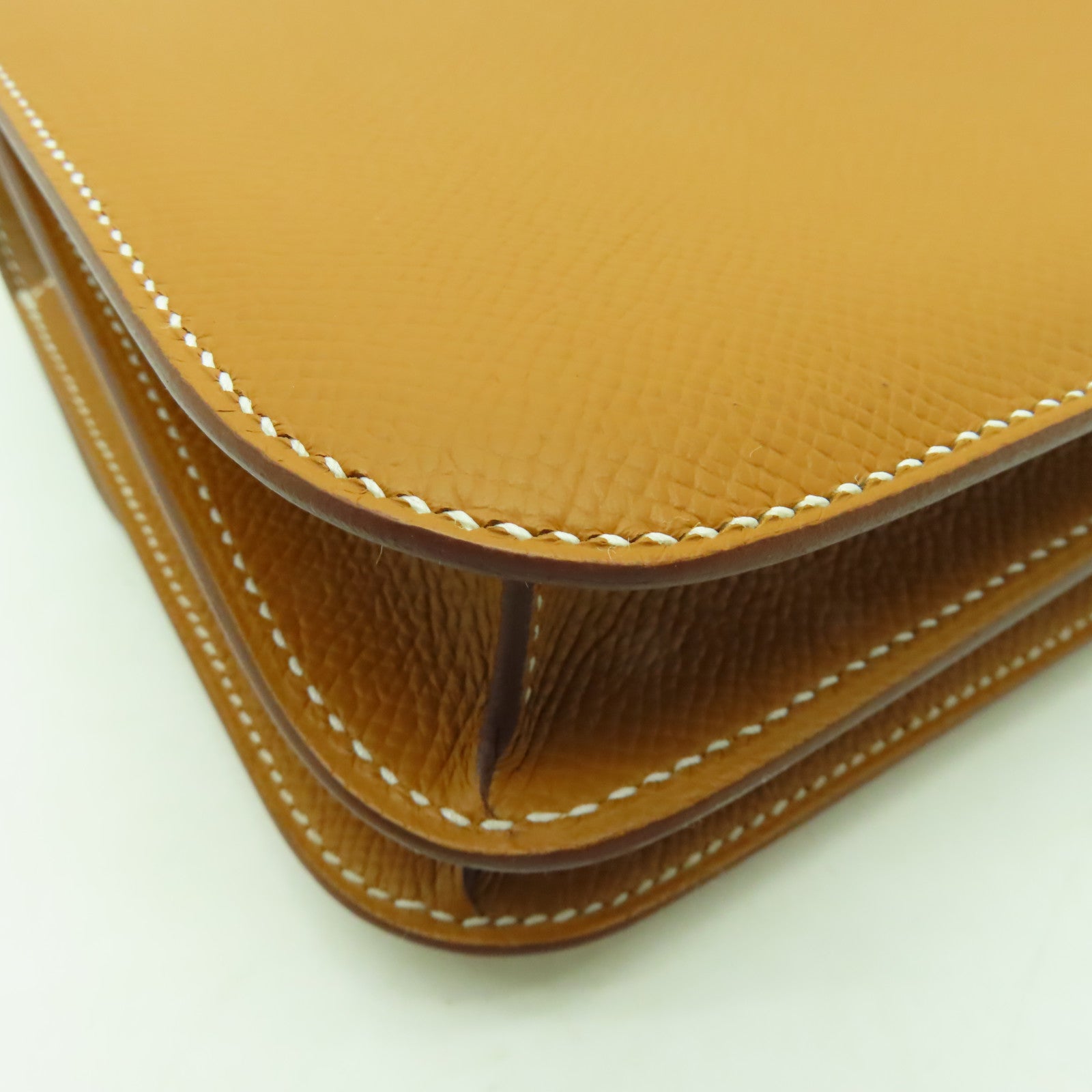 HERMES 【清倉大減價】Epsom皮革Constance Mini銀扣肩背袋Gold啡色