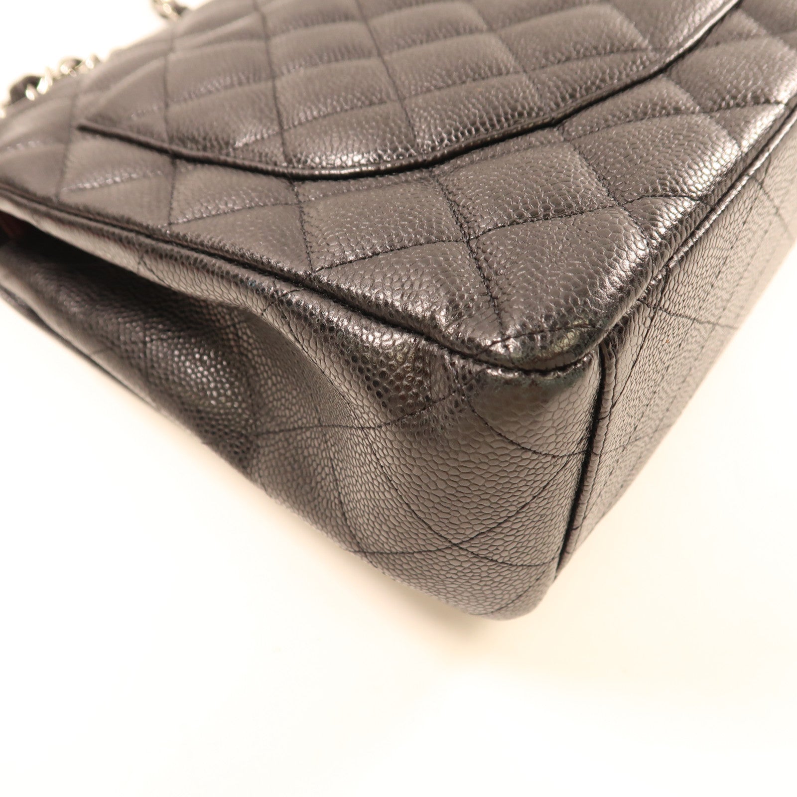 CHANEL 牛皮皮革Maxi Classic銀扣鏈帶肩背袋