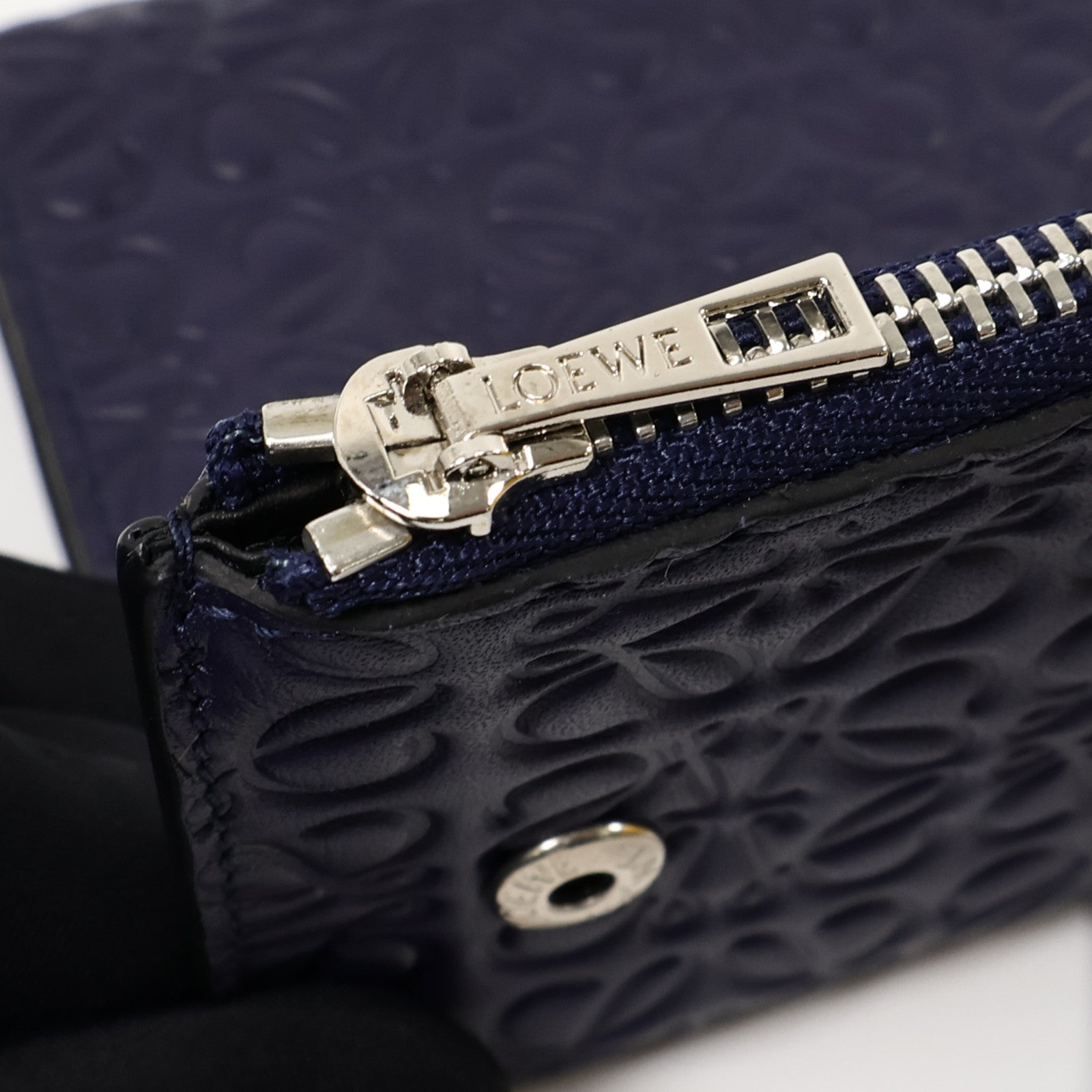 LOEWE 牛皮皮革Trifold Wallet錢包