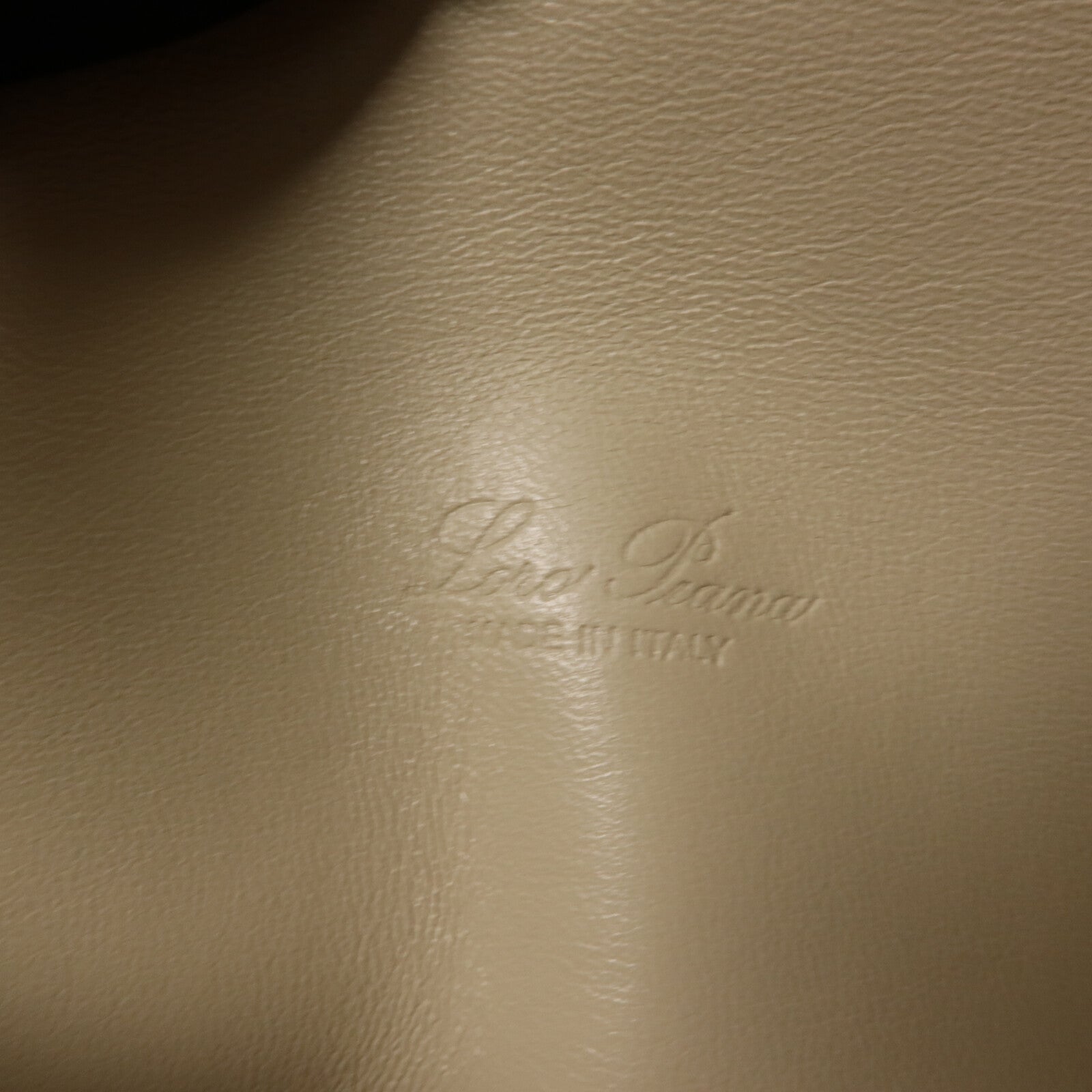 Loro Piana 牛皮皮革Extra Pocket L19手挽肩背兩用袋