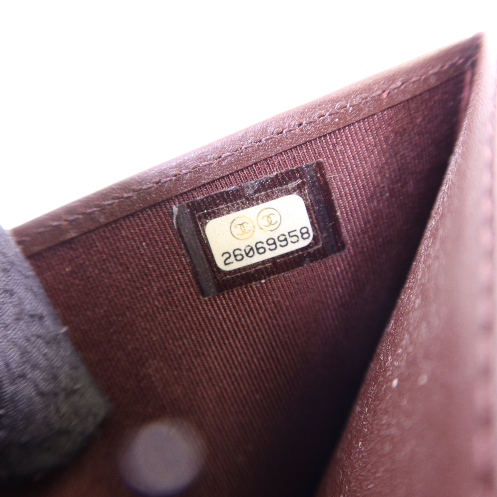 CHANEL 牛皮皮革Wallet金扣錢包