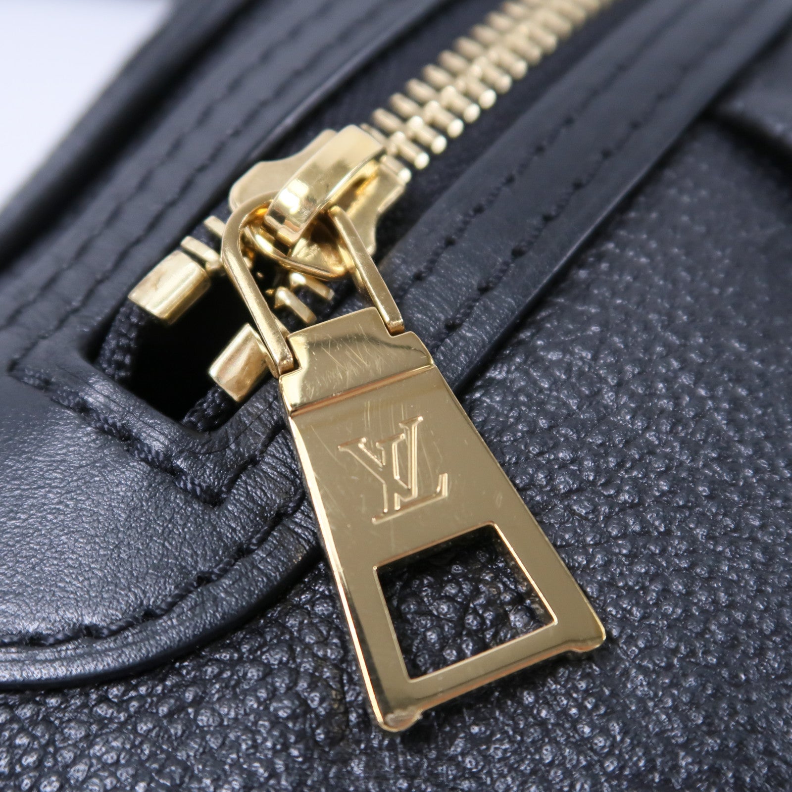 LOUIS VUITTON Monogram Empreinte High Rise PM鏈帶肩背袋