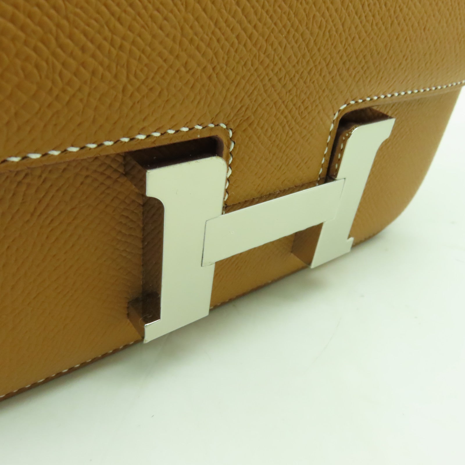 HERMES 【清倉大減價】Epsom皮革Constance Mini銀扣肩背袋Gold啡色