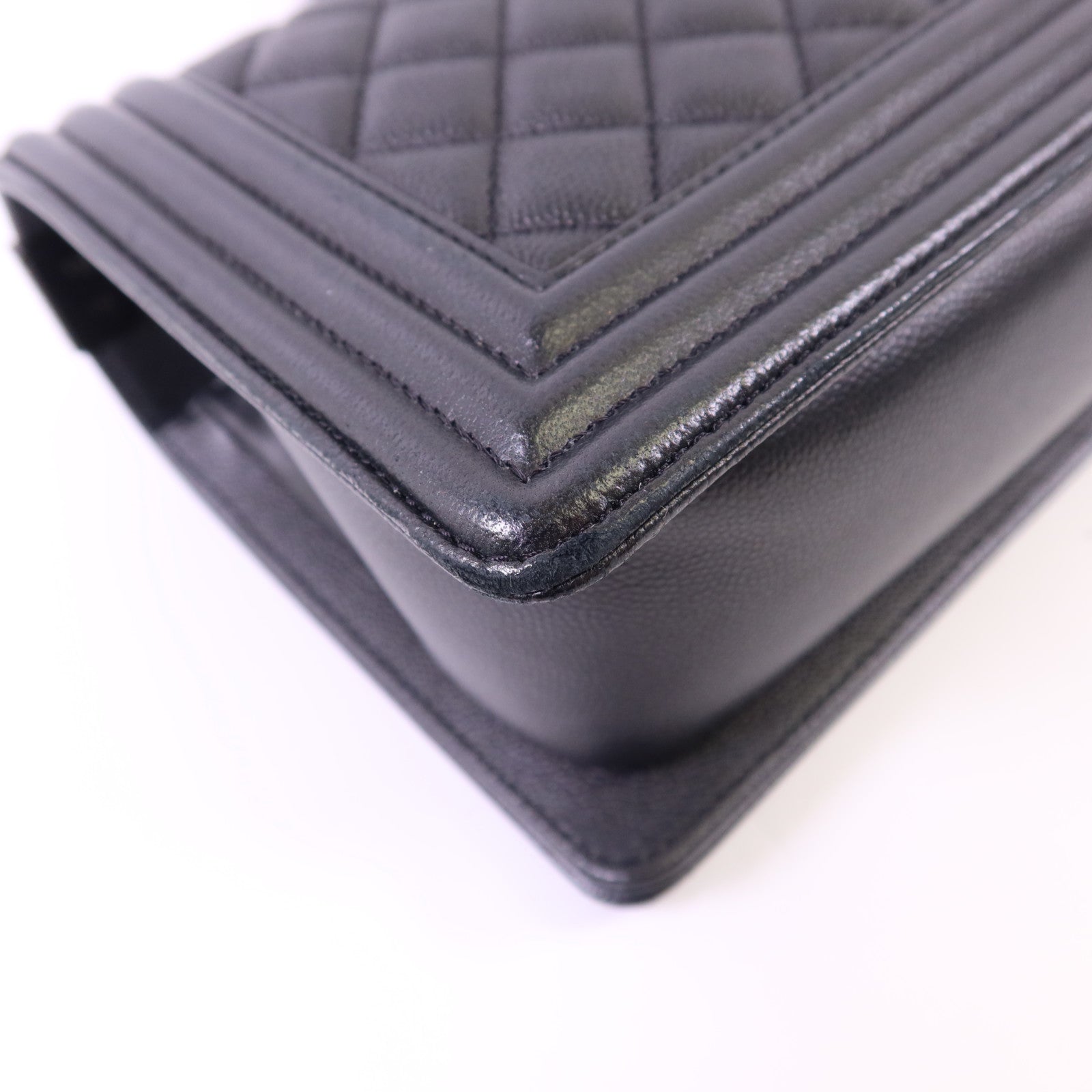 CHANEL 牛皮皮革Boy 25黑扣鏈帶肩背袋