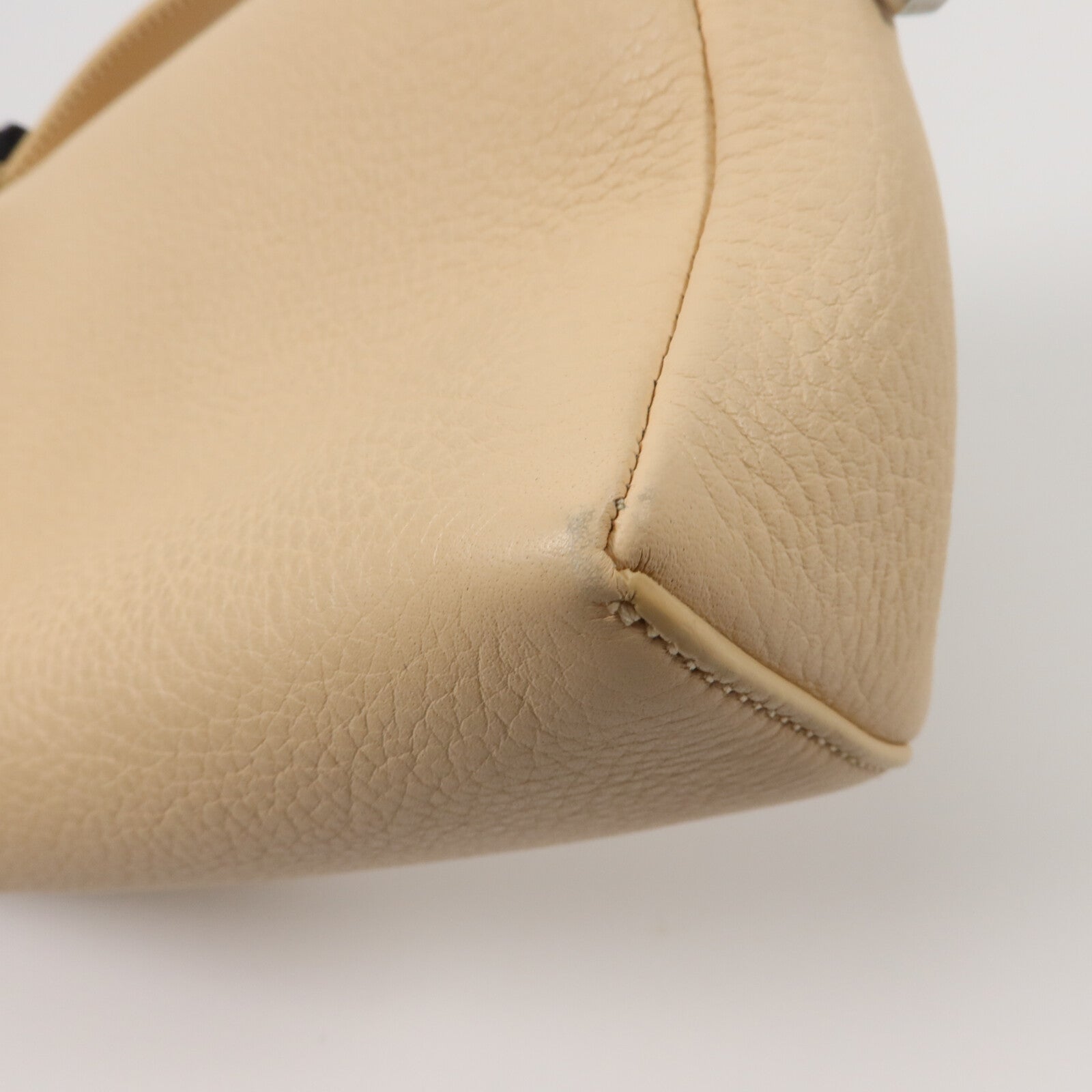Loro Piana 牛皮皮革Extra Pocket L19手挽肩背兩用袋