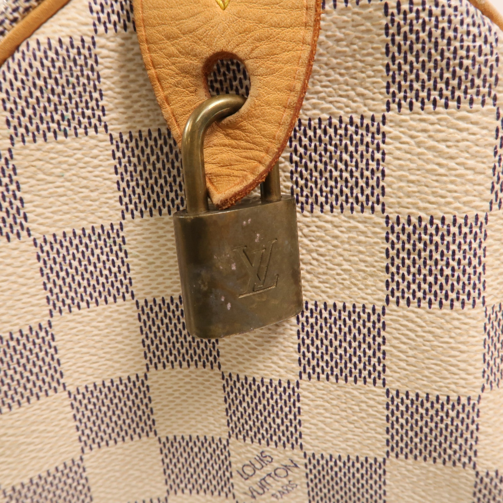 LOUIS VUITTON Damier Azur Speedy 30金扣手挽袋白色