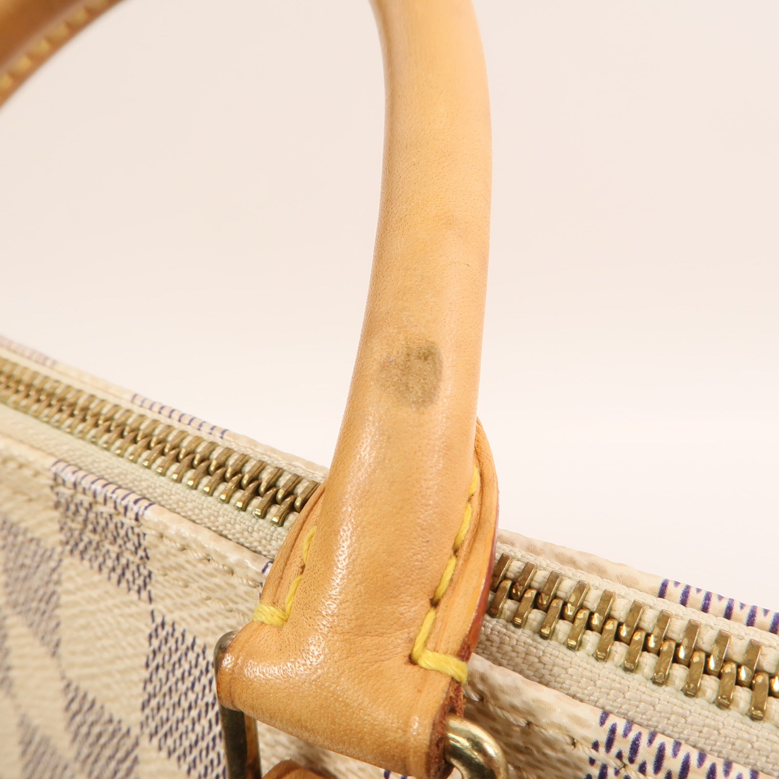 LOUIS VUITTON Damier Azur Speedy 30金扣手挽袋白色