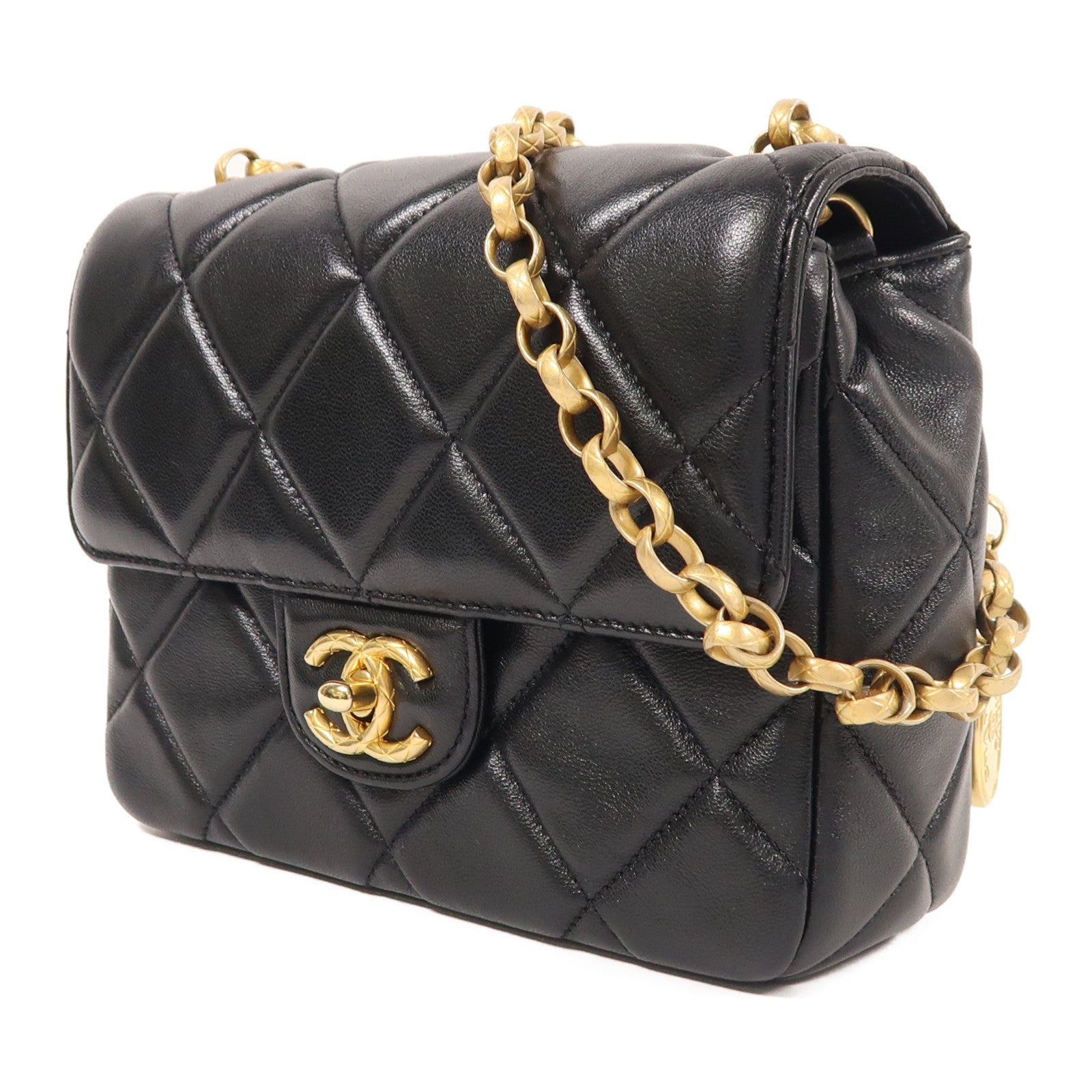 CHANEL 羊皮皮革Medallion Flap金扣鏈帶肩背袋