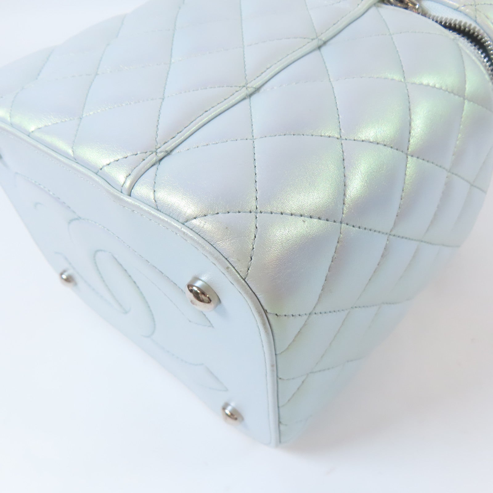 CHANEL 【激減優惠】菱格牛皮皮革Vanity Case銀扣鏈帶肩背袋淺綠色