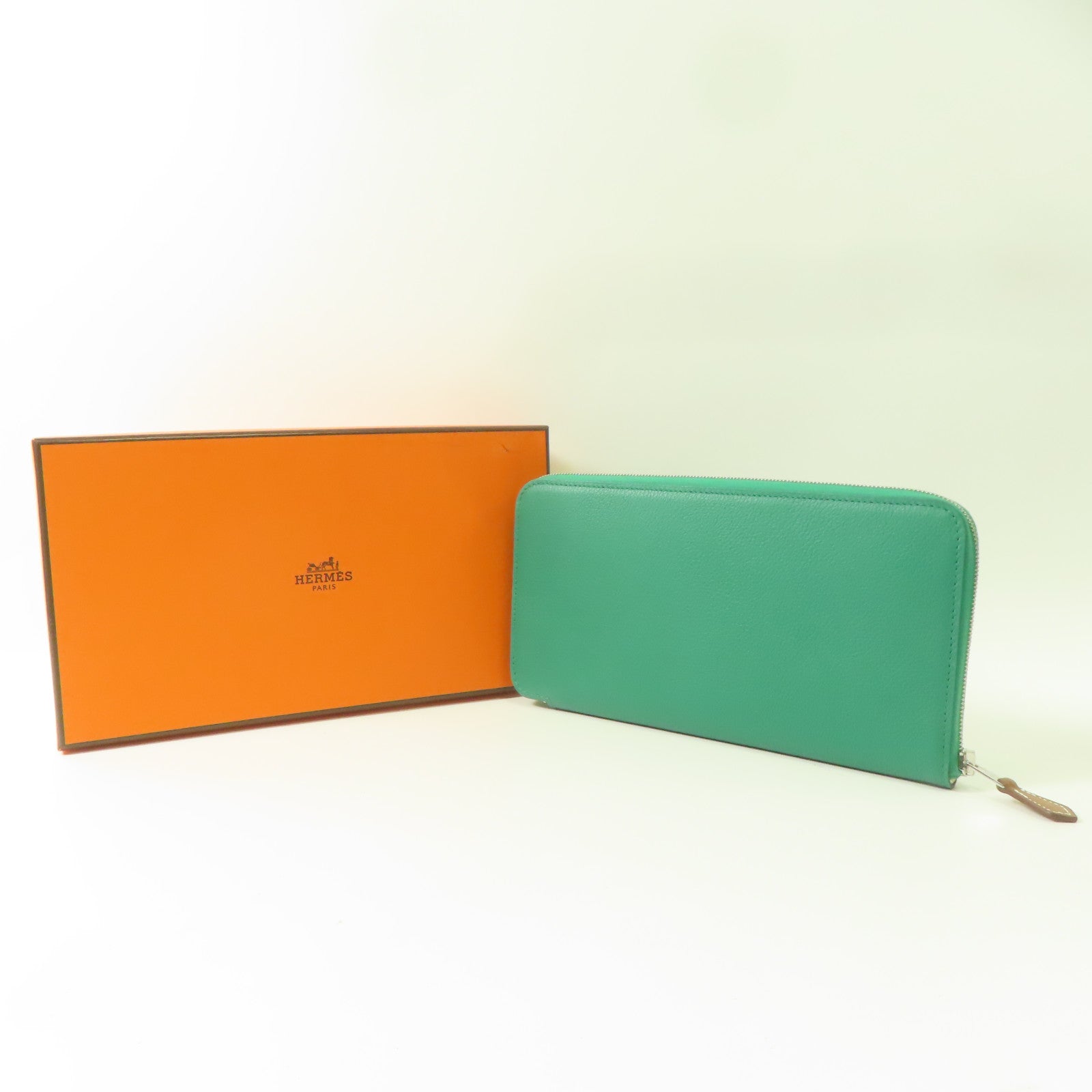 HERMES Evercolor皮革Silk-in Wallet銀扣長錢包絲絨綠色