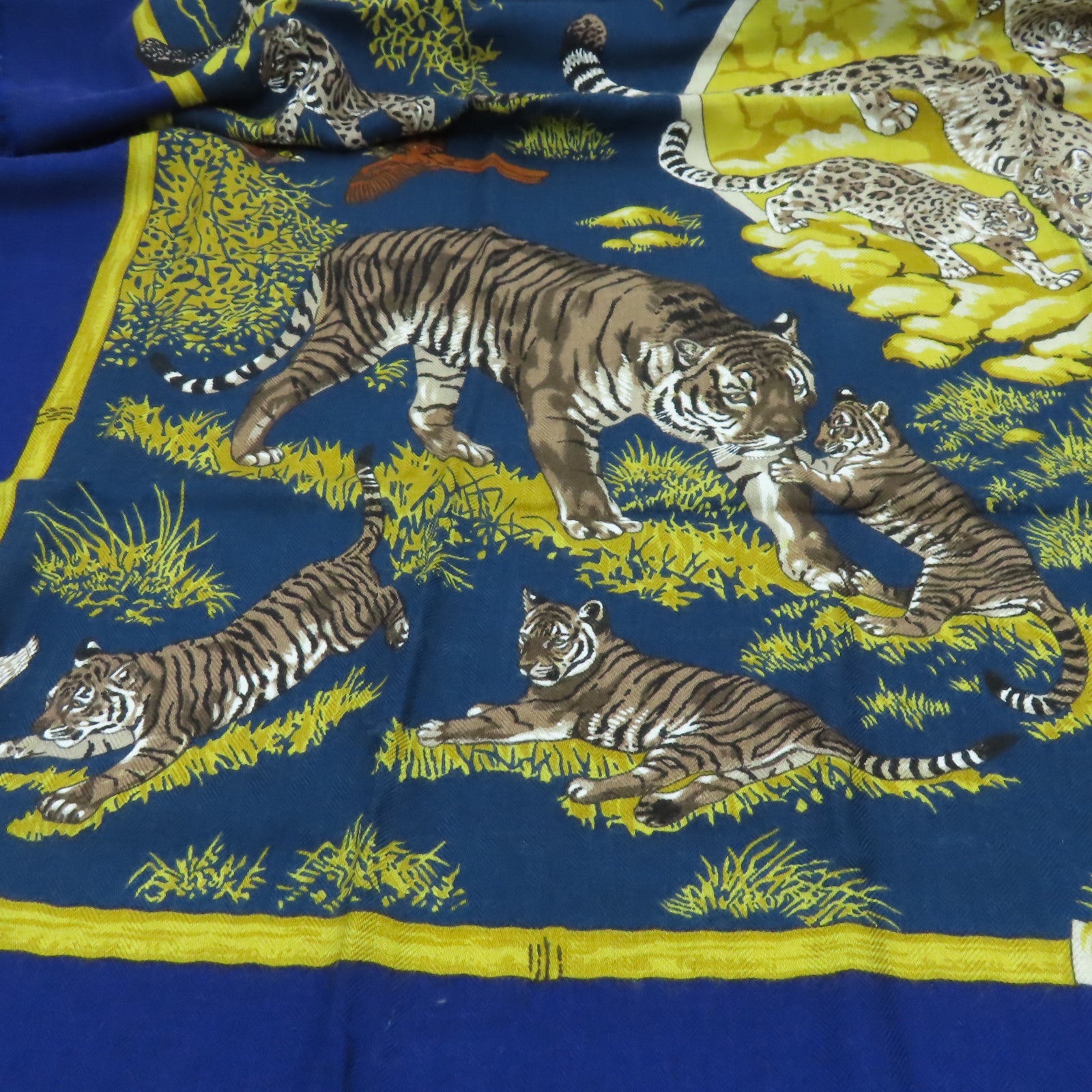 HERMES 羊絨/絲質Scarf 90x90圍巾藍色
