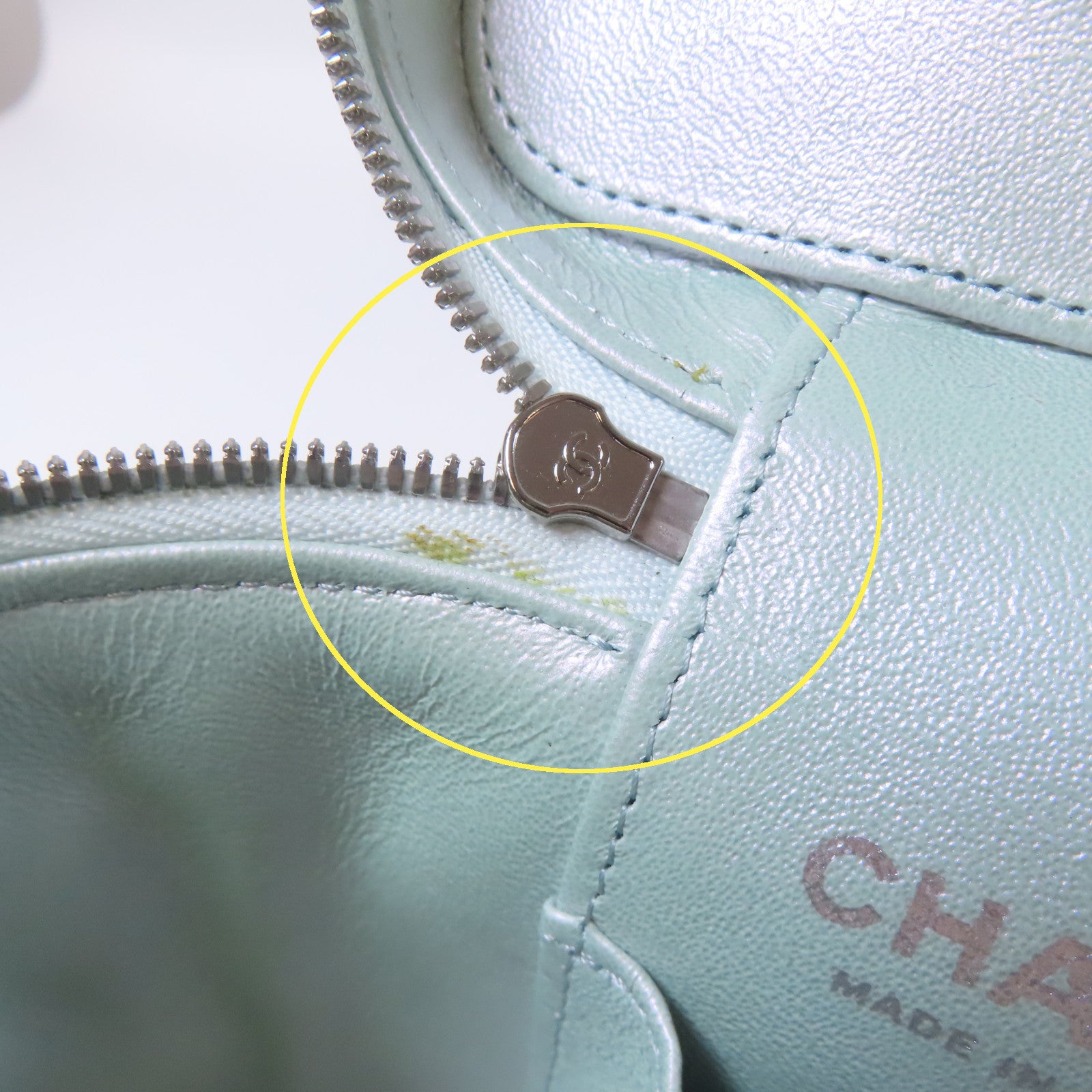 CHANEL 【激減優惠】菱格牛皮皮革Vanity Case銀扣鏈帶肩背袋淺綠色