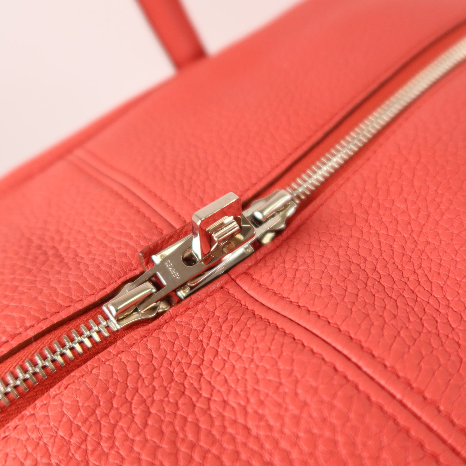 HERMES Clemence皮革Victoria 43銀扣手挽袋Rouge Casaque