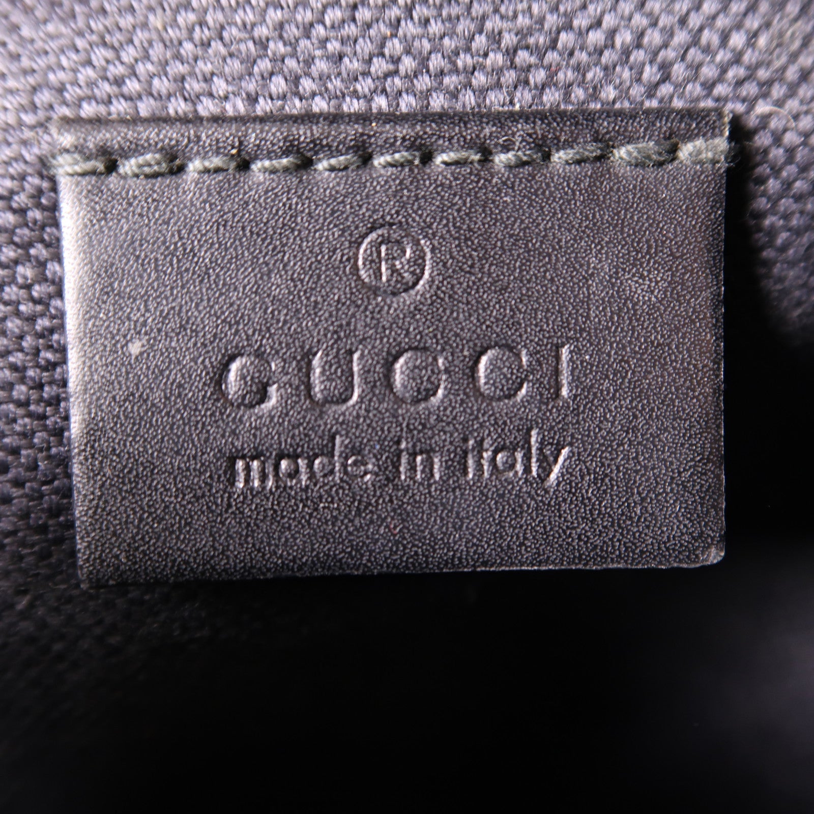 GUCCI 塗層帆布/牛皮皮革GG Supreme銀扣肩背袋
