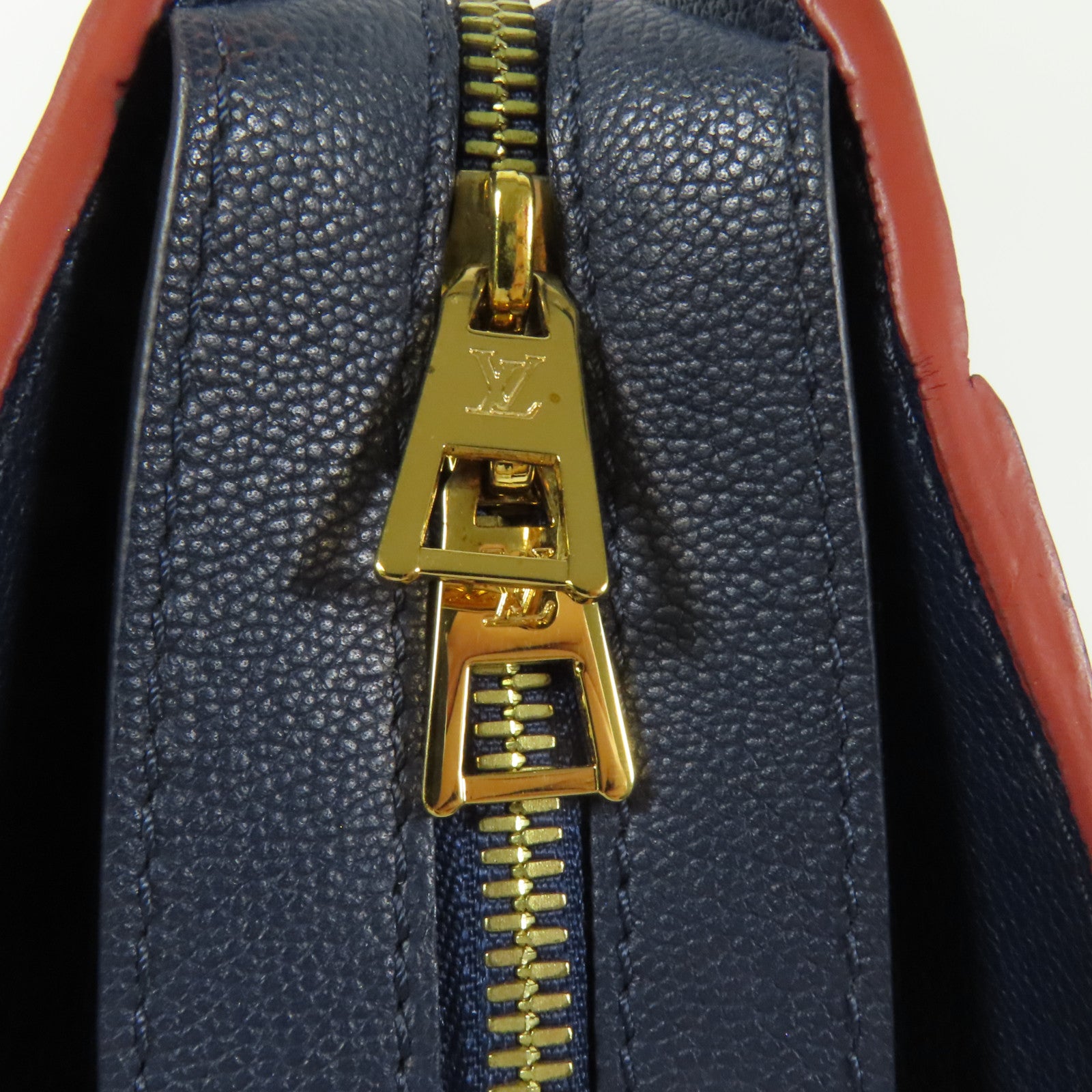 LOUIS VUITTON Epi Veneau MM金扣手挽肩背兩用袋