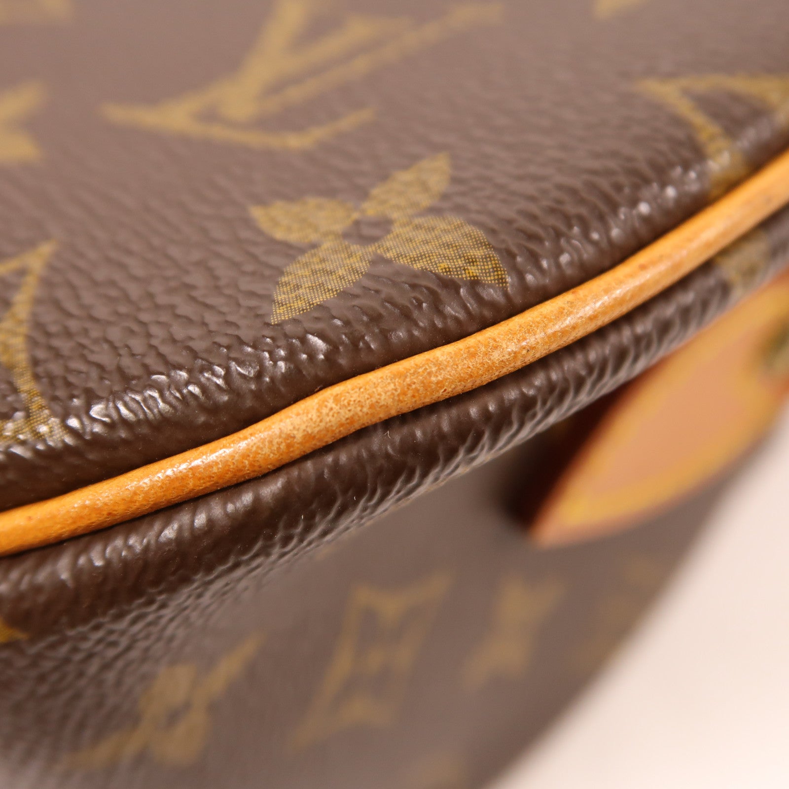 LOUIS VUITTON Monogram Blois金扣肩背袋