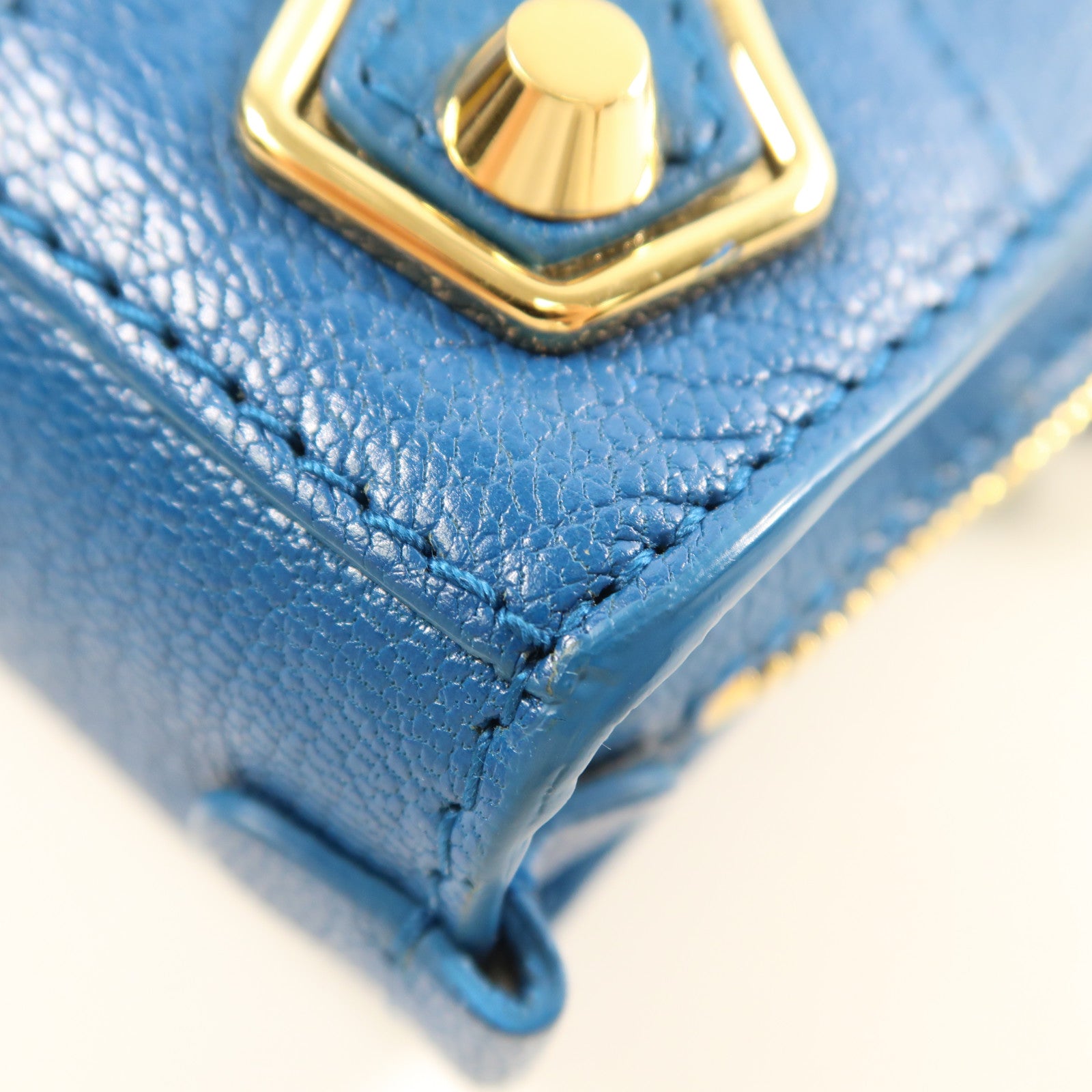 BALENCIAGA 牛皮皮革Shoulder Bag金扣肩背袋