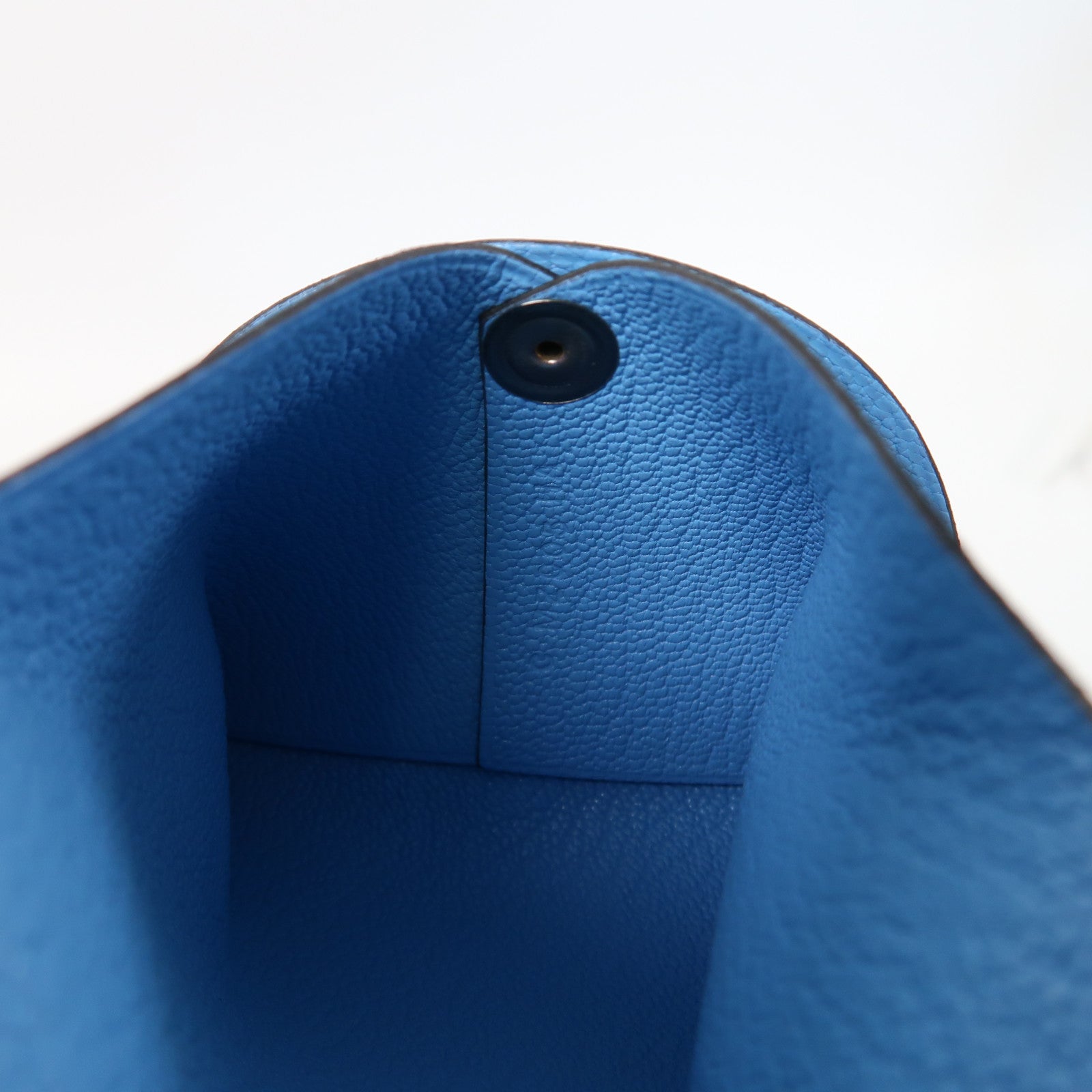 HERMES Chevre皮革Bastia銀扣零錢包Bleu Du Nord/藍色
