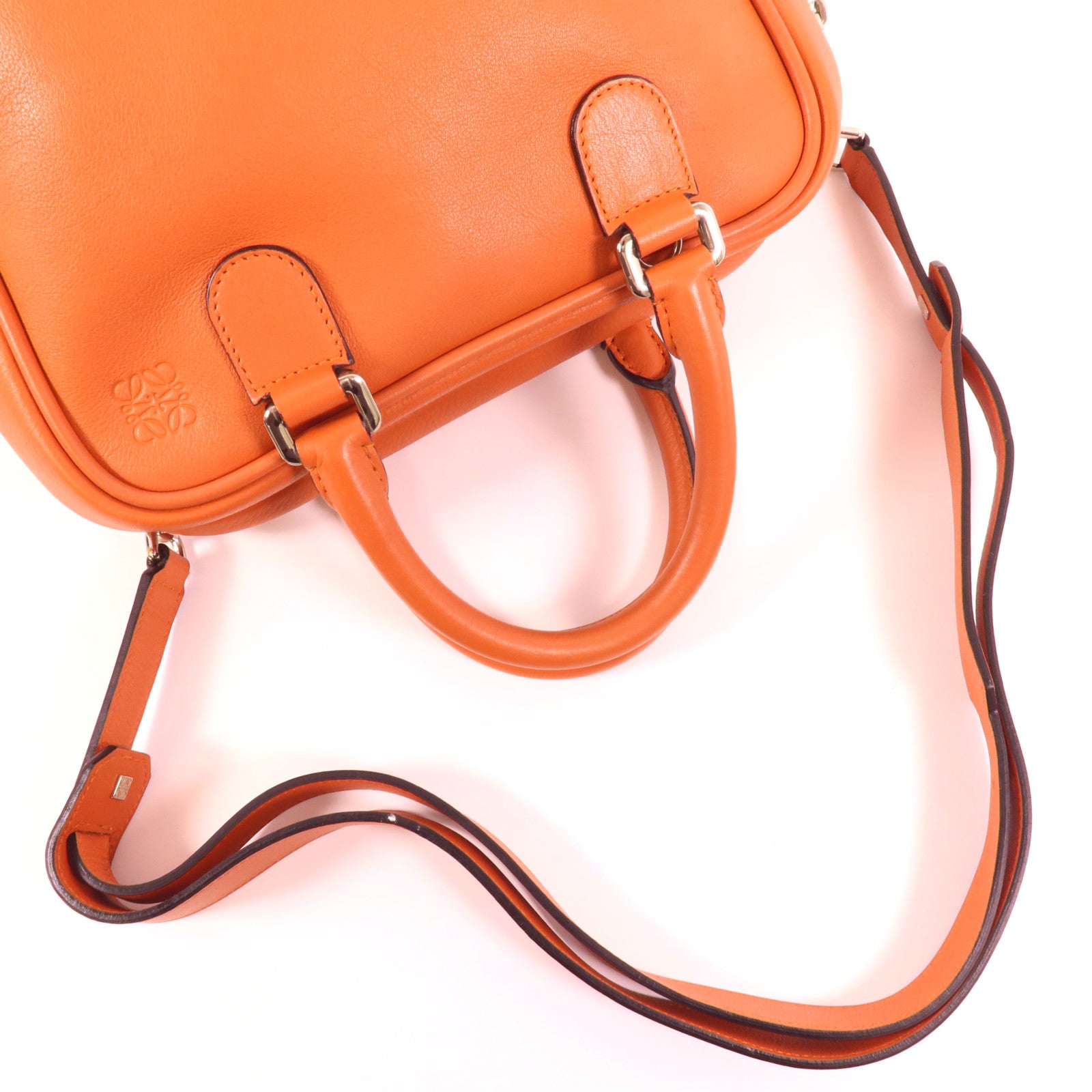 LOEWE 牛皮皮革2 Way Shoulder銀扣手挽肩背兩用袋