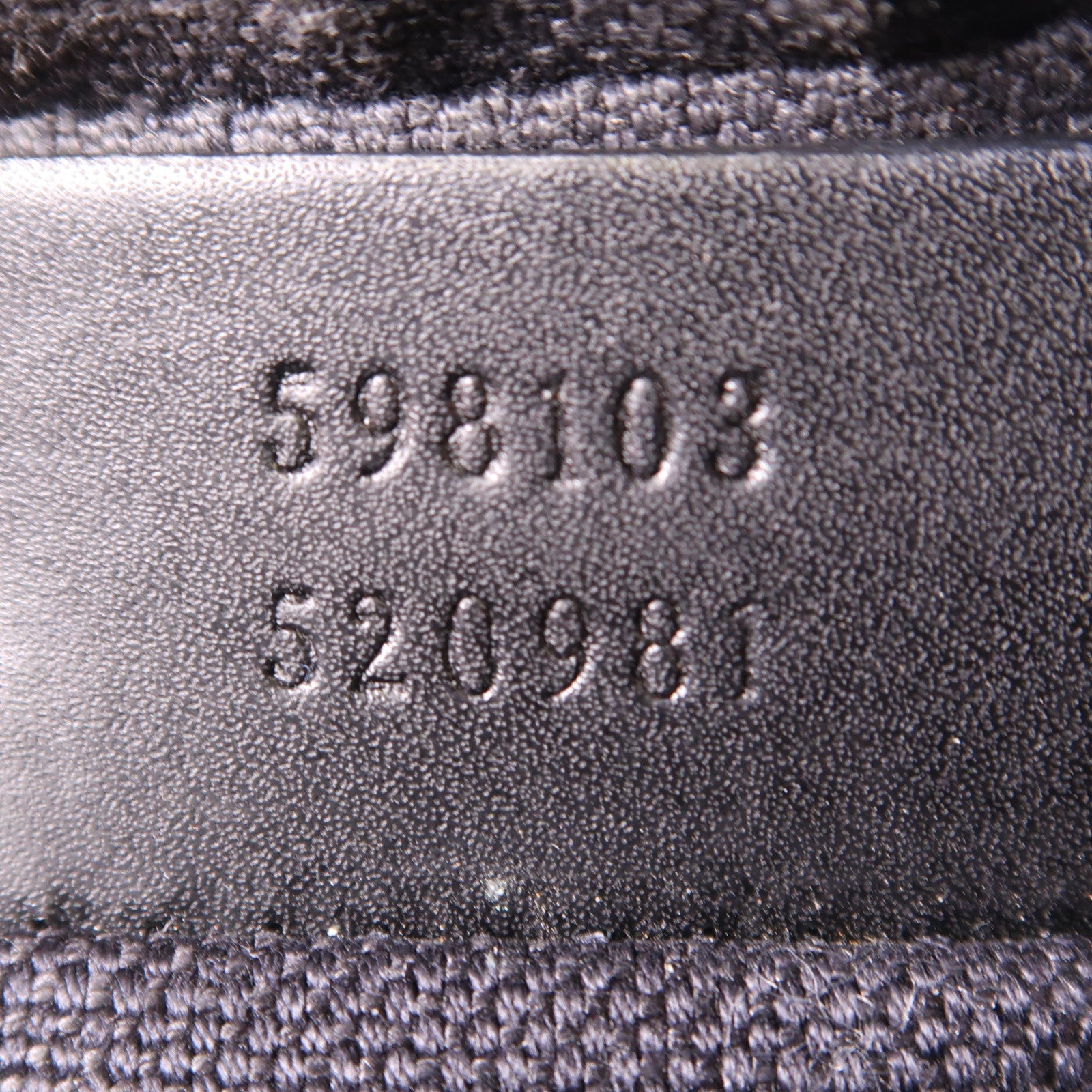 GUCCI 塗層帆布/牛皮皮革GG Supreme銀扣肩背袋