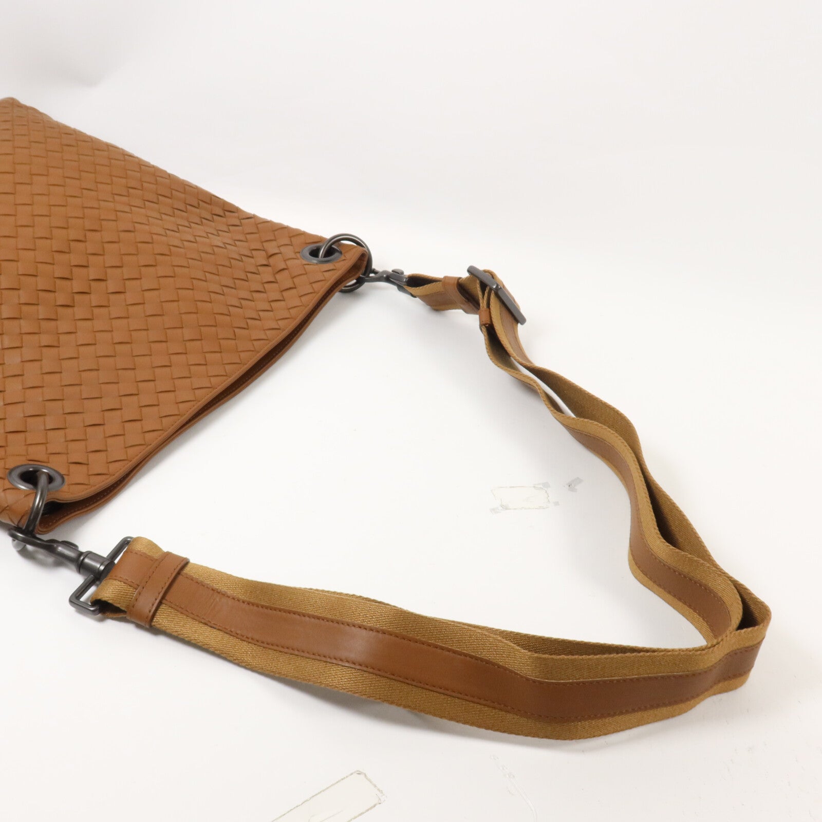 BOTTEGA VENETA 羊皮皮革Messenger Bag肩背袋