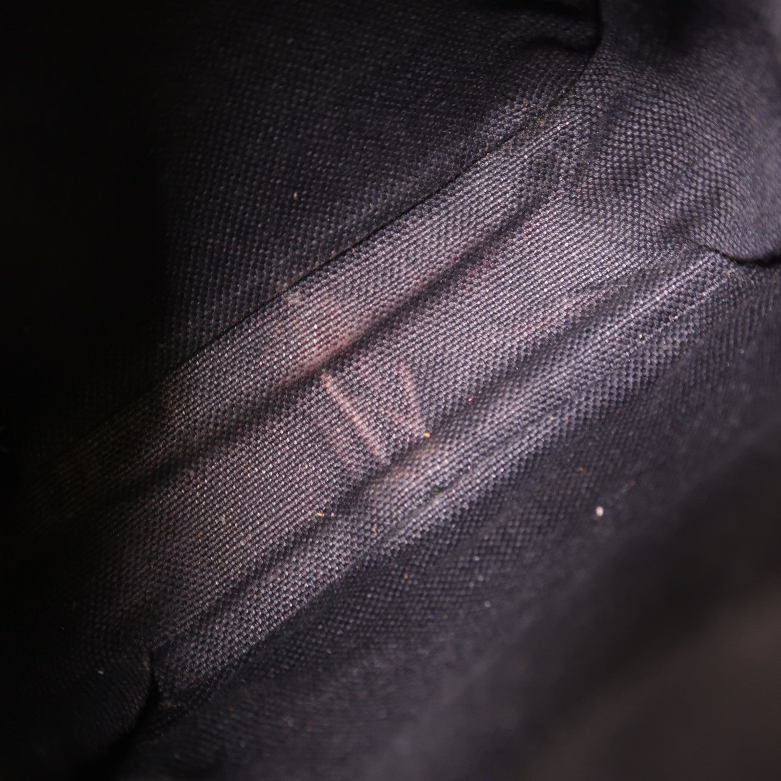 GUCCI 塗層帆布/牛皮皮革GG Supreme銀扣肩背袋