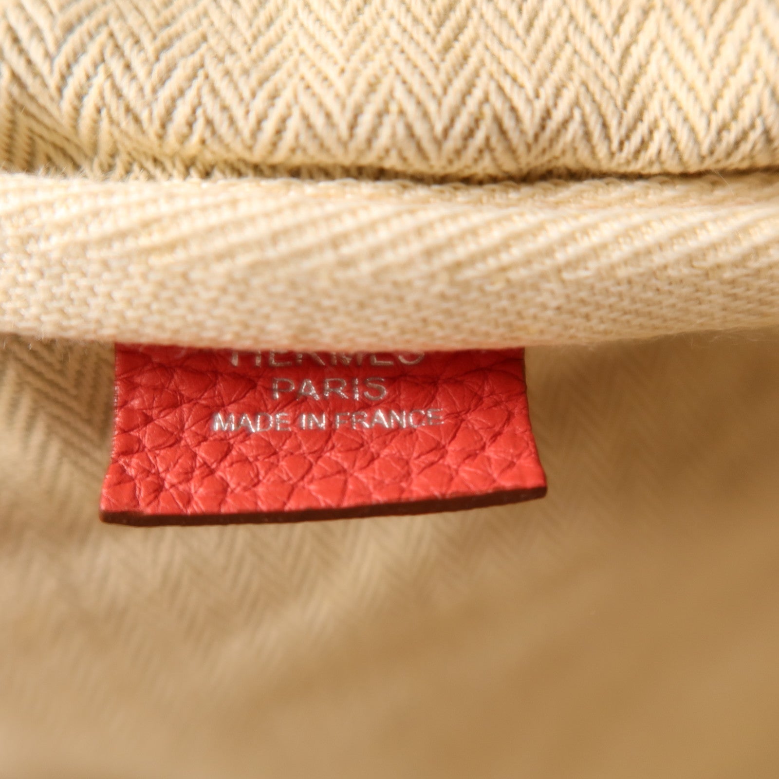 HERMES Clemence皮革Victoria 43銀扣手挽袋Rouge Casaque