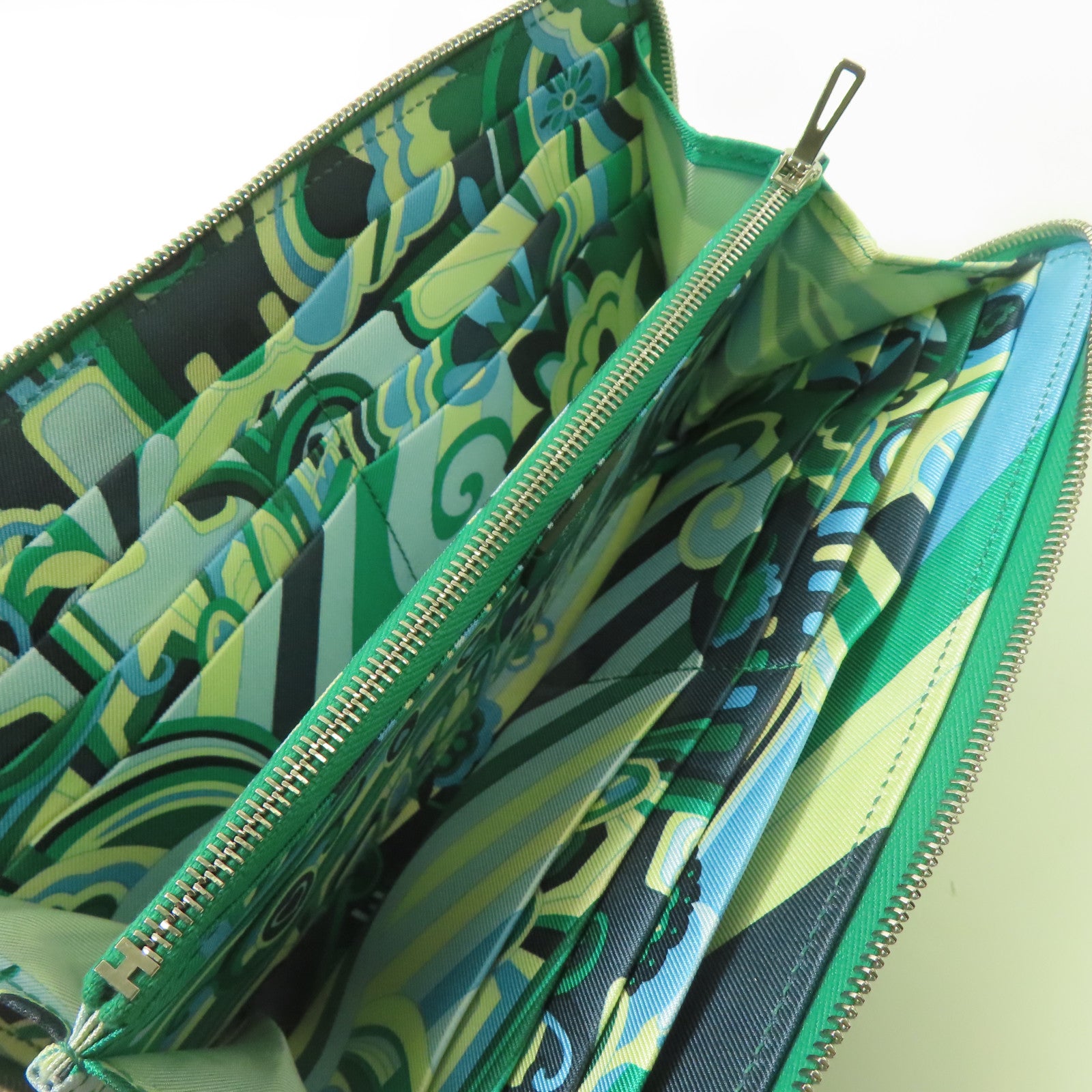HERMES Evercolor皮革Silk-in Wallet銀扣長錢包絲絨綠色