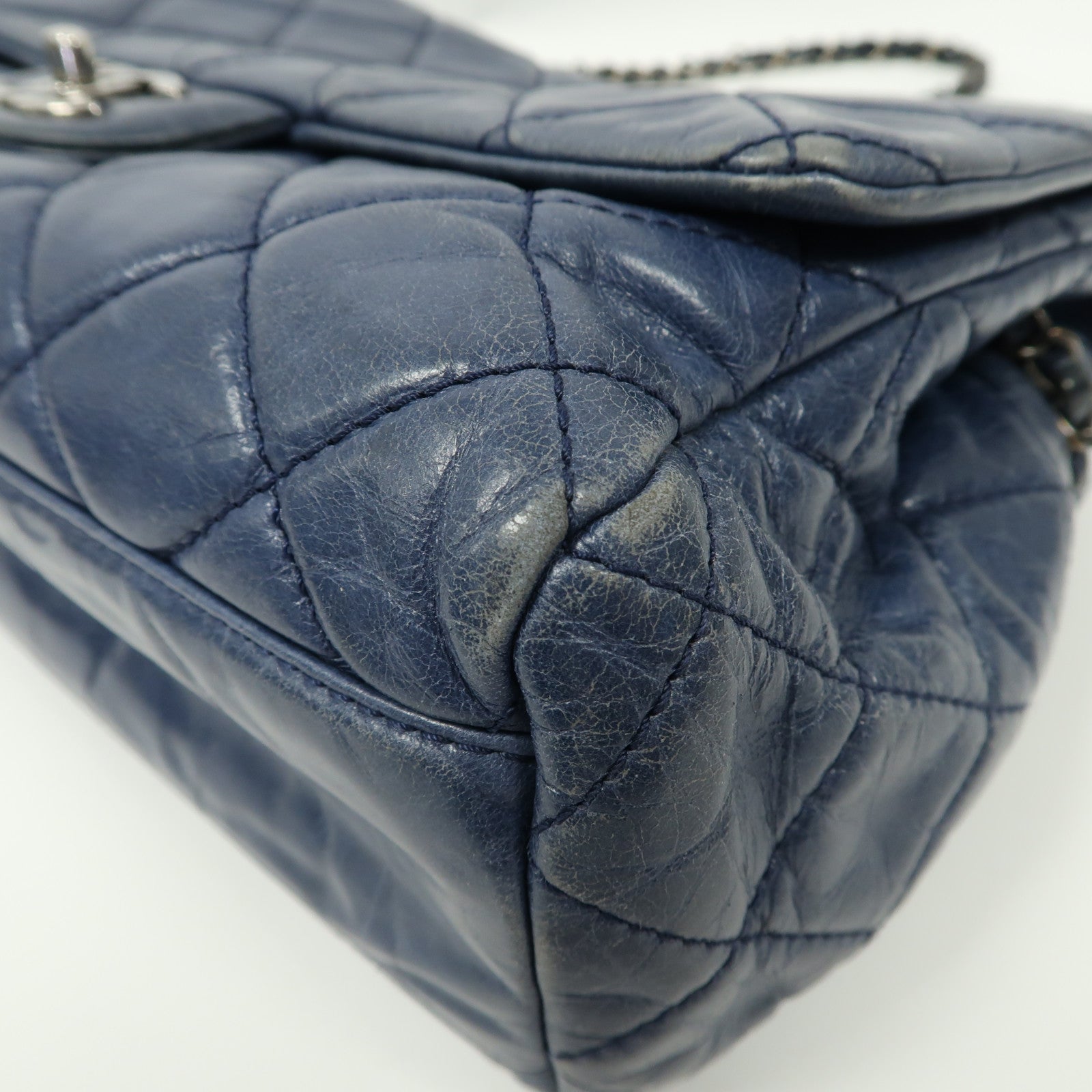 CHANEL 菱格牛皮皮革Chain Shoulder銀扣鏈帶肩背袋藍色