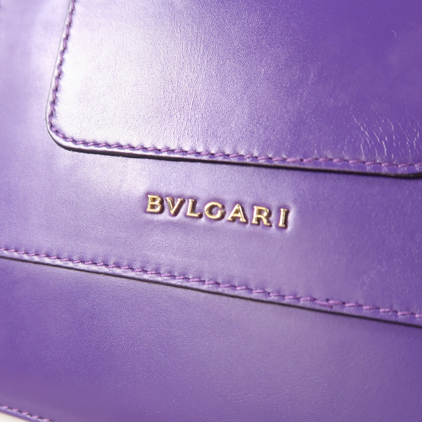 BVLGARI 牛皮皮革Serpenti Forever Shoulder Bag金扣鏈帶肩背
