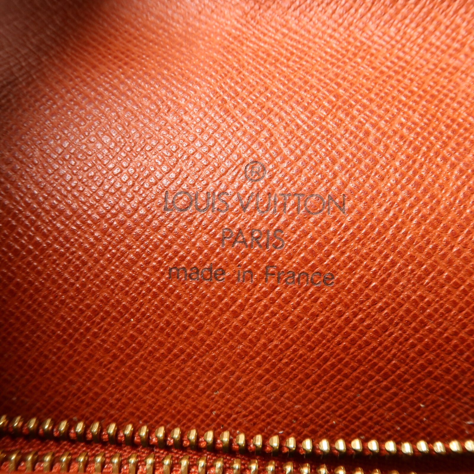 LOUIS VUITTON Damier Tribeca Mini肩背袋