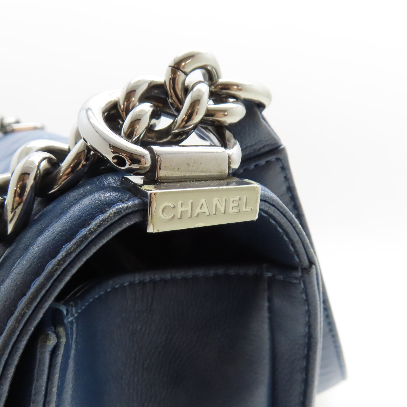 CHANEL 【激減優惠】菱格羊皮皮革Boy 25cm銀扣鏈帶肩背袋藍色