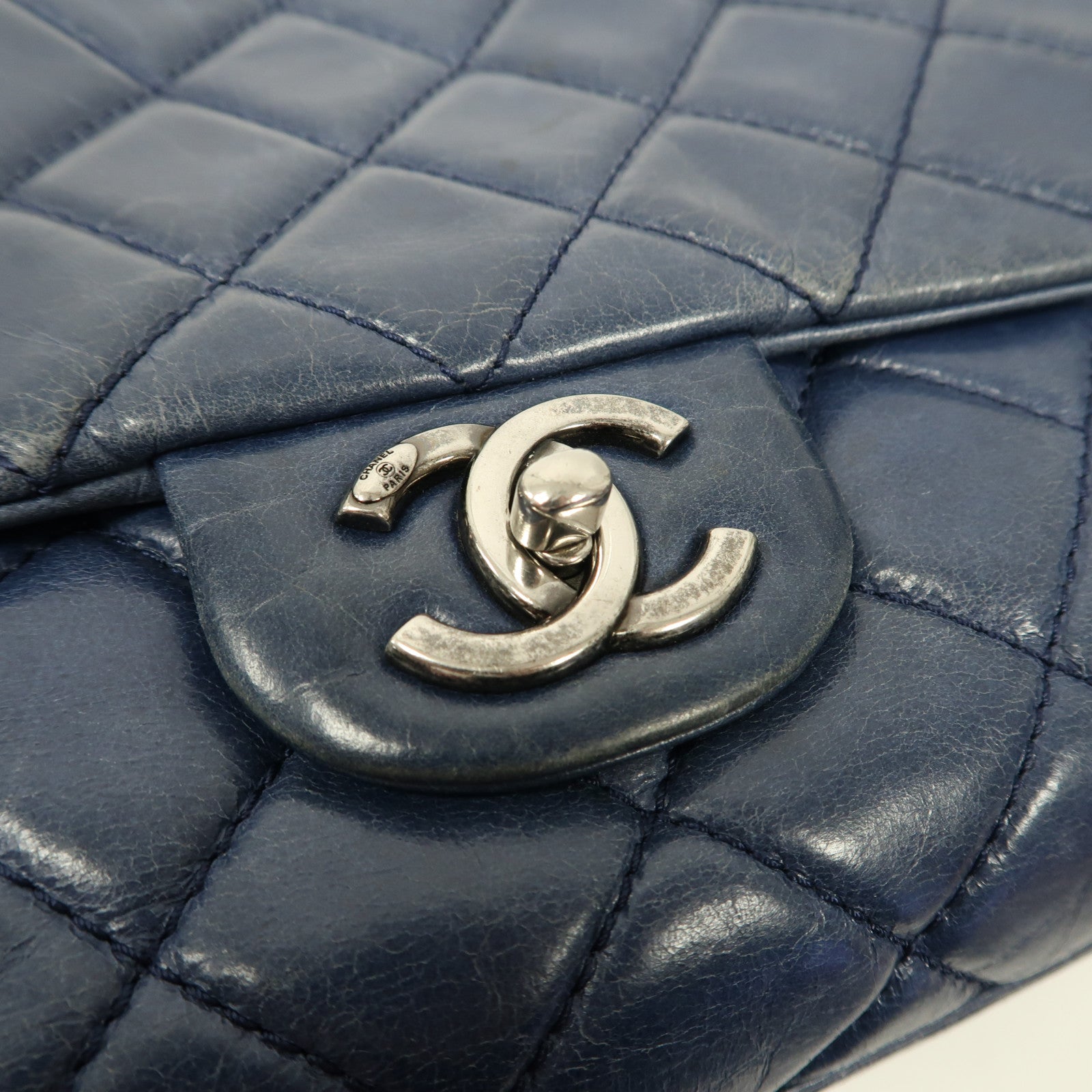 CHANEL 菱格牛皮皮革Chain Shoulder銀扣鏈帶肩背袋藍色