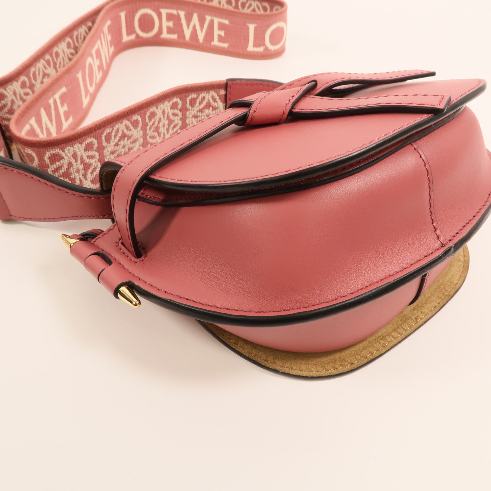 LOEWE 牛皮皮革Mini Gate金扣肩背袋