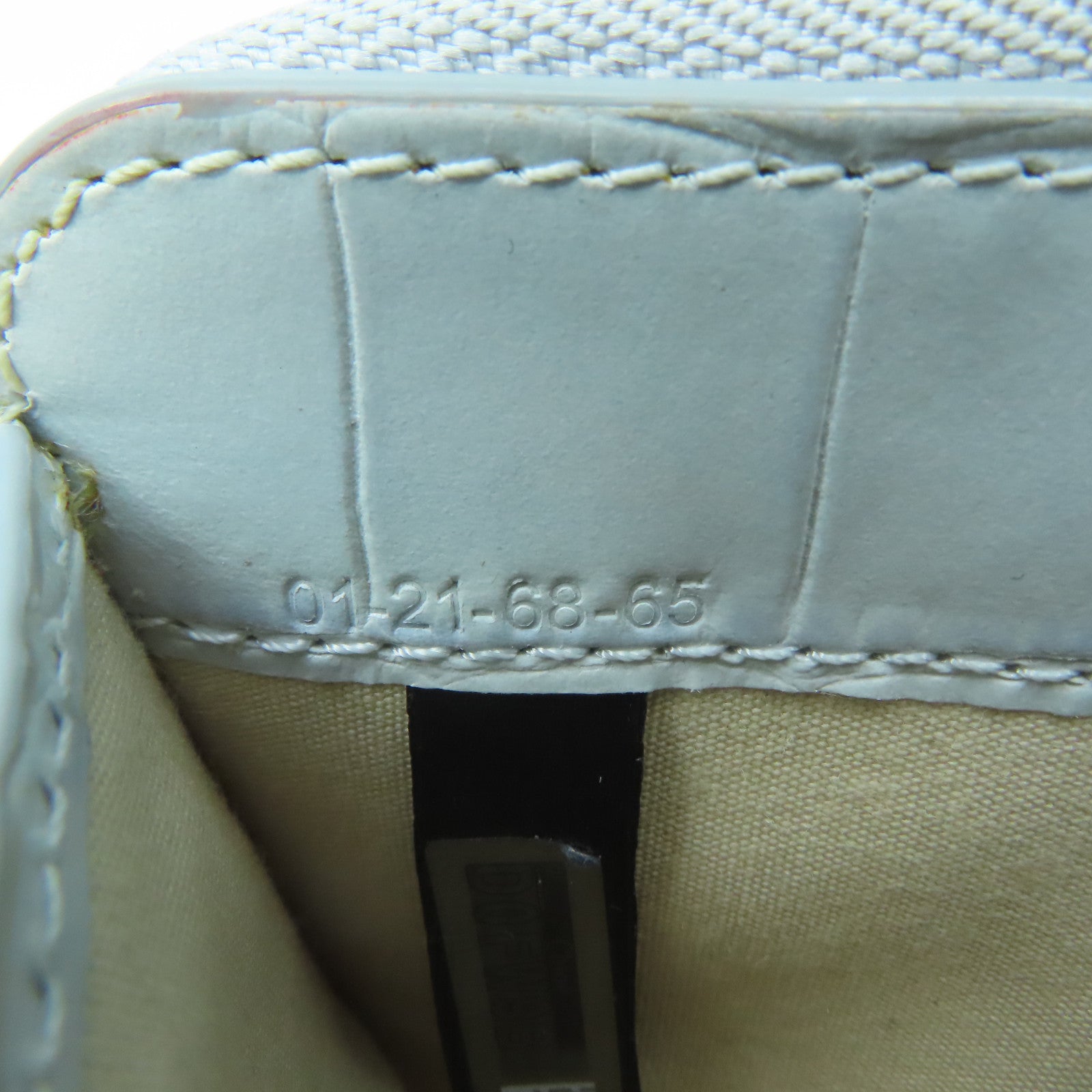 Chloe Leather Card Case Gold Buckle Gray