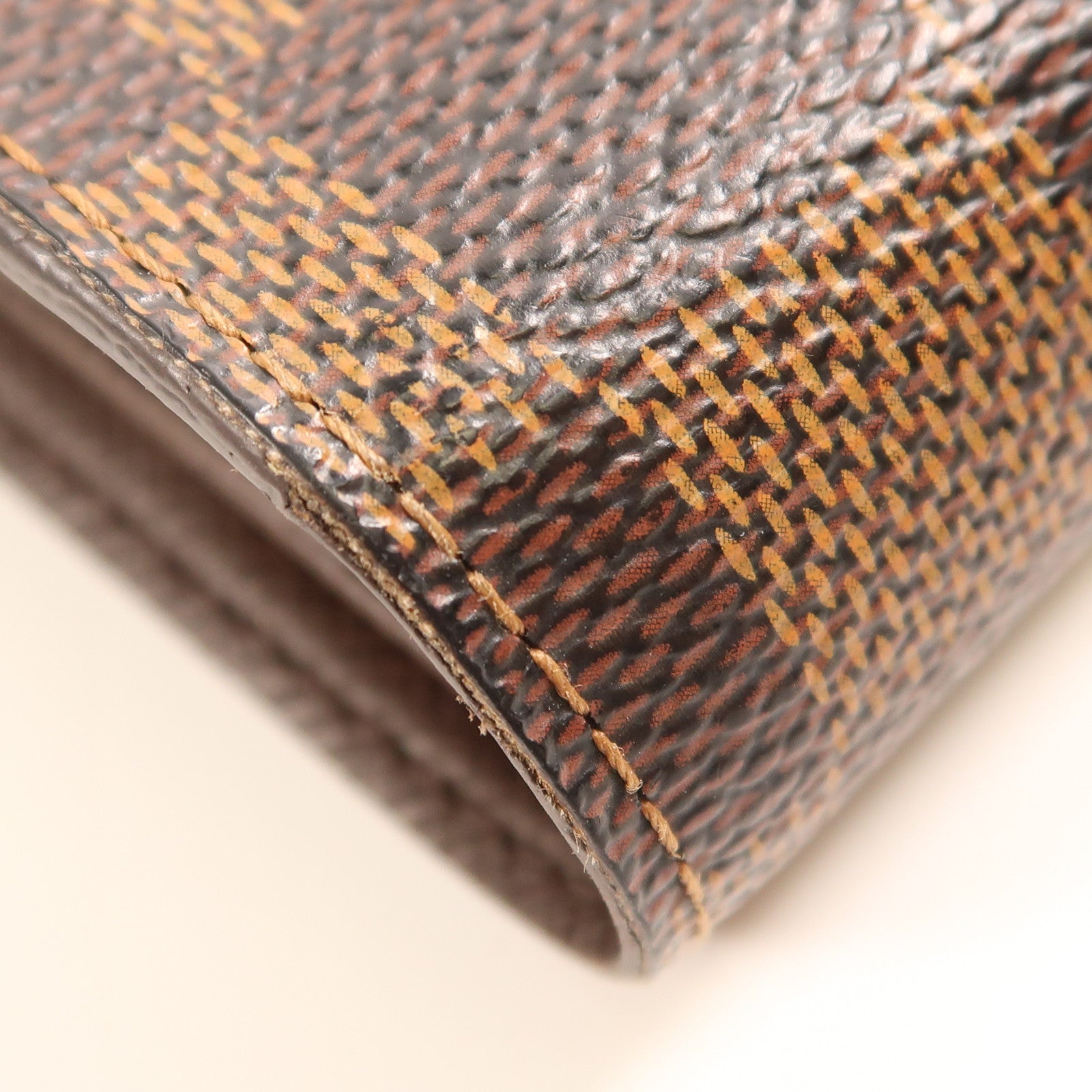 LOUIS VUITTON Damier Alexandra Wallet金扣錢包