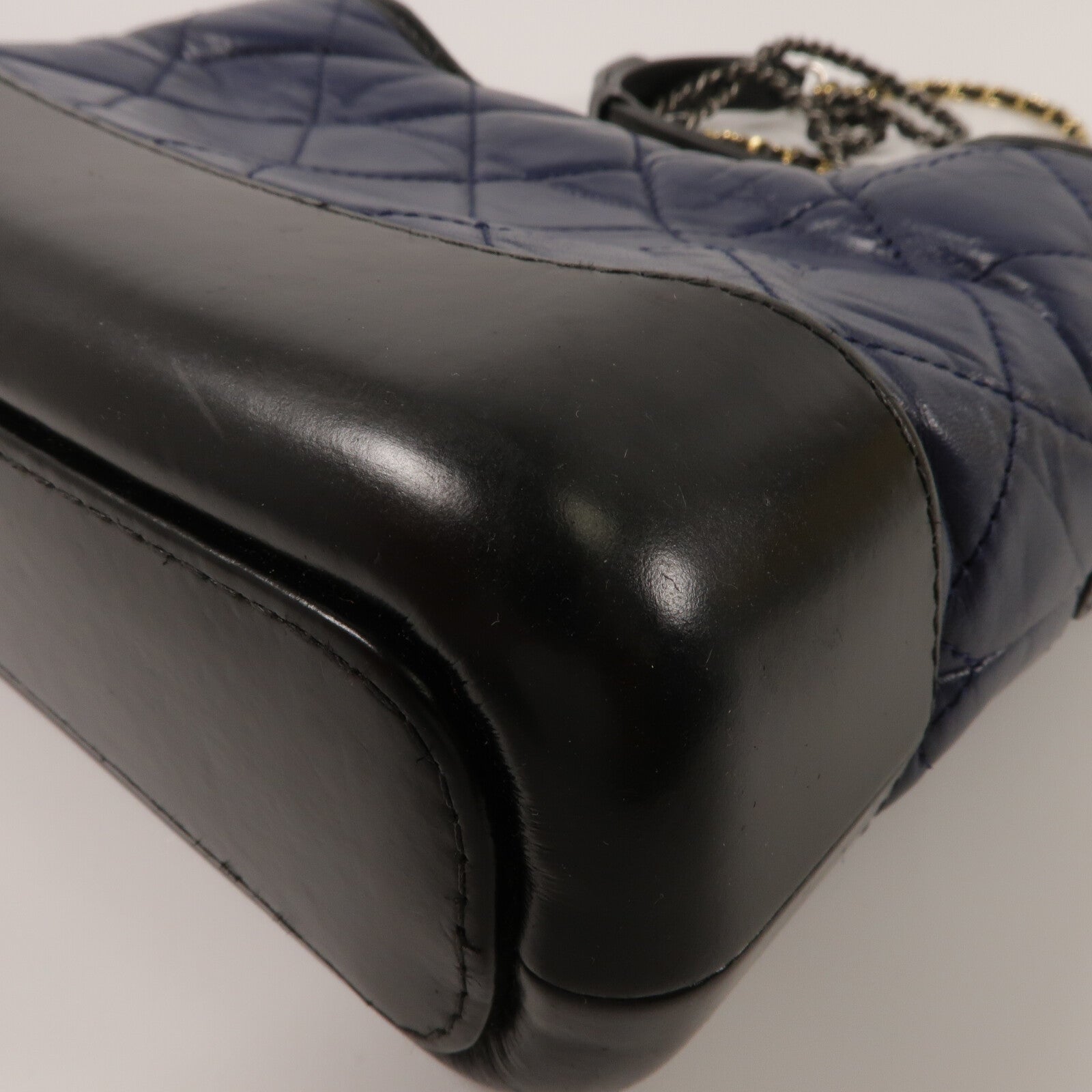CHANEL 牛皮皮革Gabrielle Small鏈帶肩背袋
