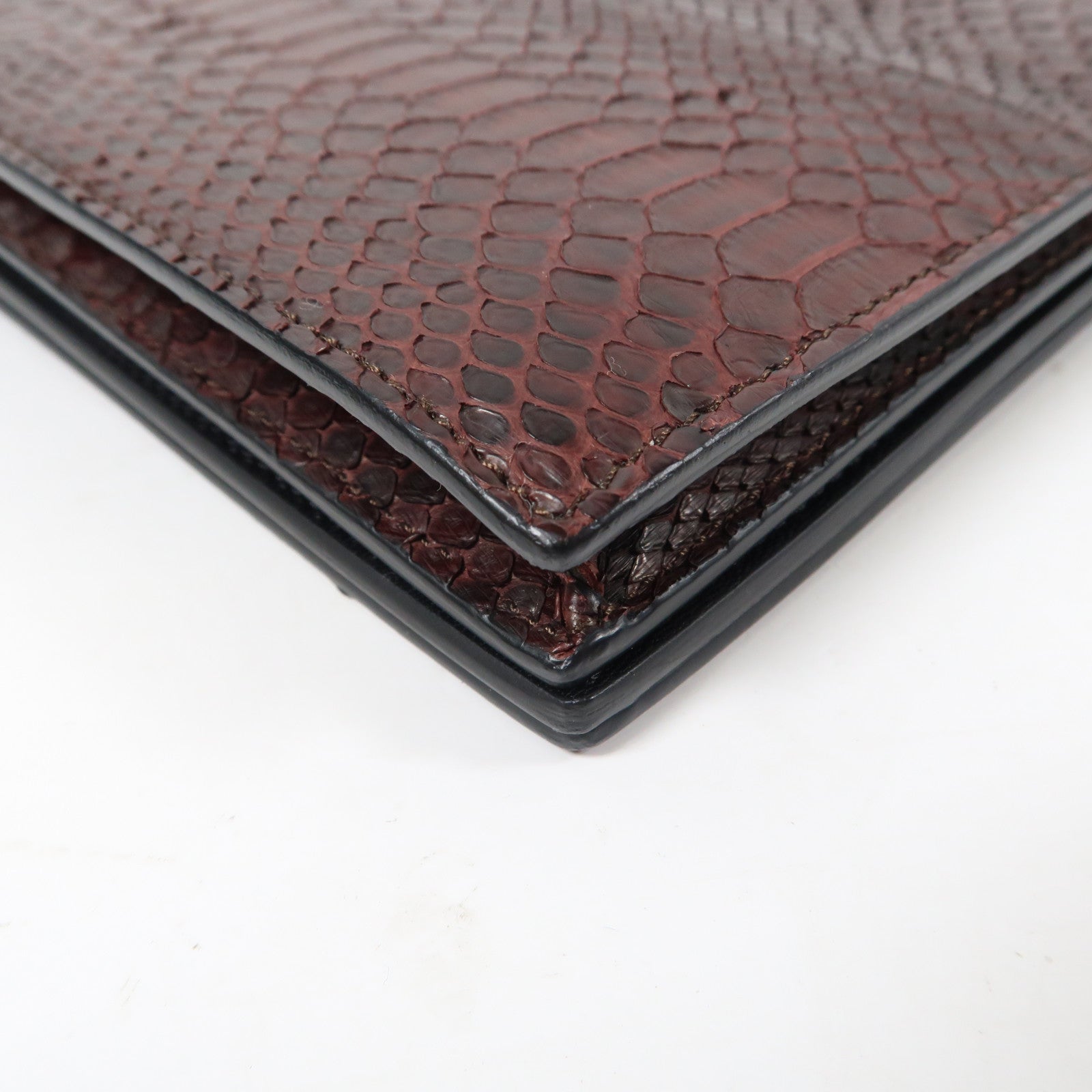 CELINE 蛇皮皮革Clutch Bag金扣手拿包紅色