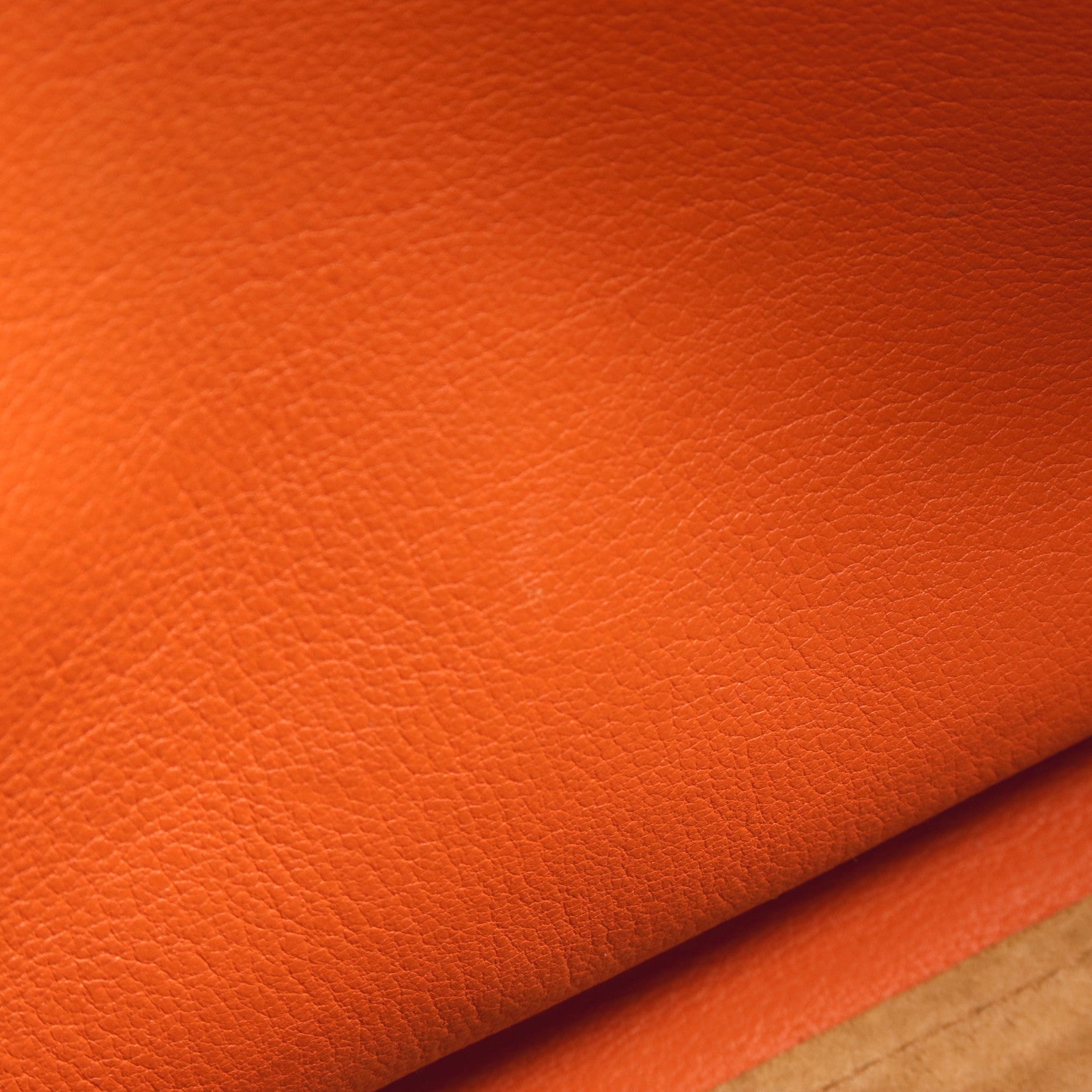 LOEWE 牛皮皮革2 Way Shoulder銀扣手挽肩背兩用袋